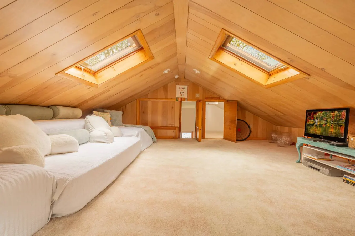 Lakefront Retreat w/Private Beach & Stunning Views 18