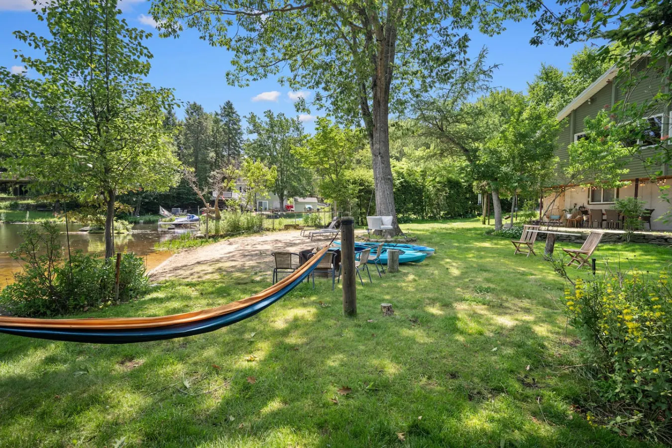 Lakefront Retreat w/Private Beach & Stunning Views 6