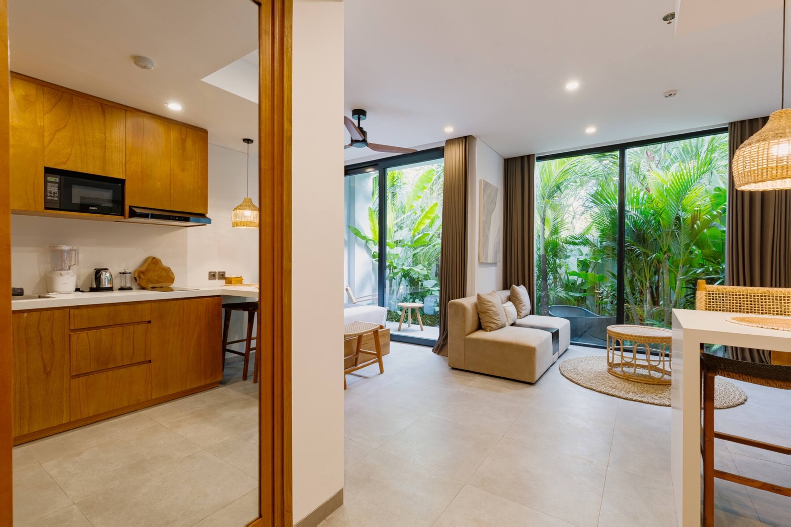 Canggu 1BR Chic Suite | Near Beach, Gym & Recovery 8