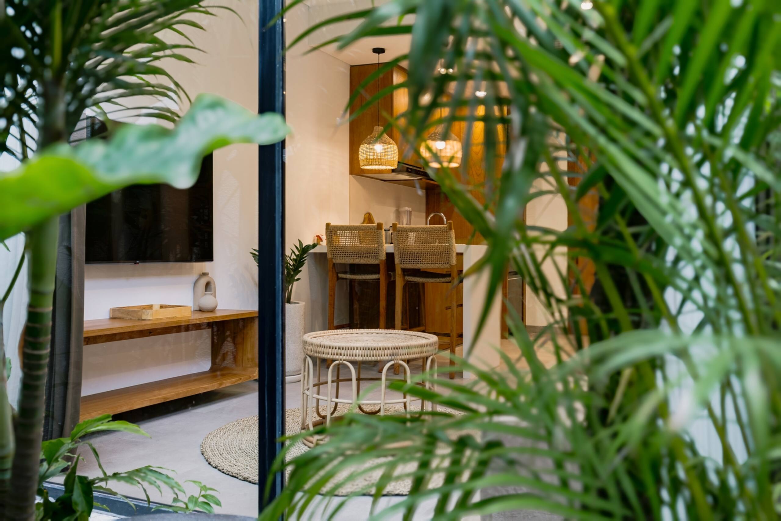 Canggu 1BR Chic Suite | Near Beach, Gym & Recovery 16