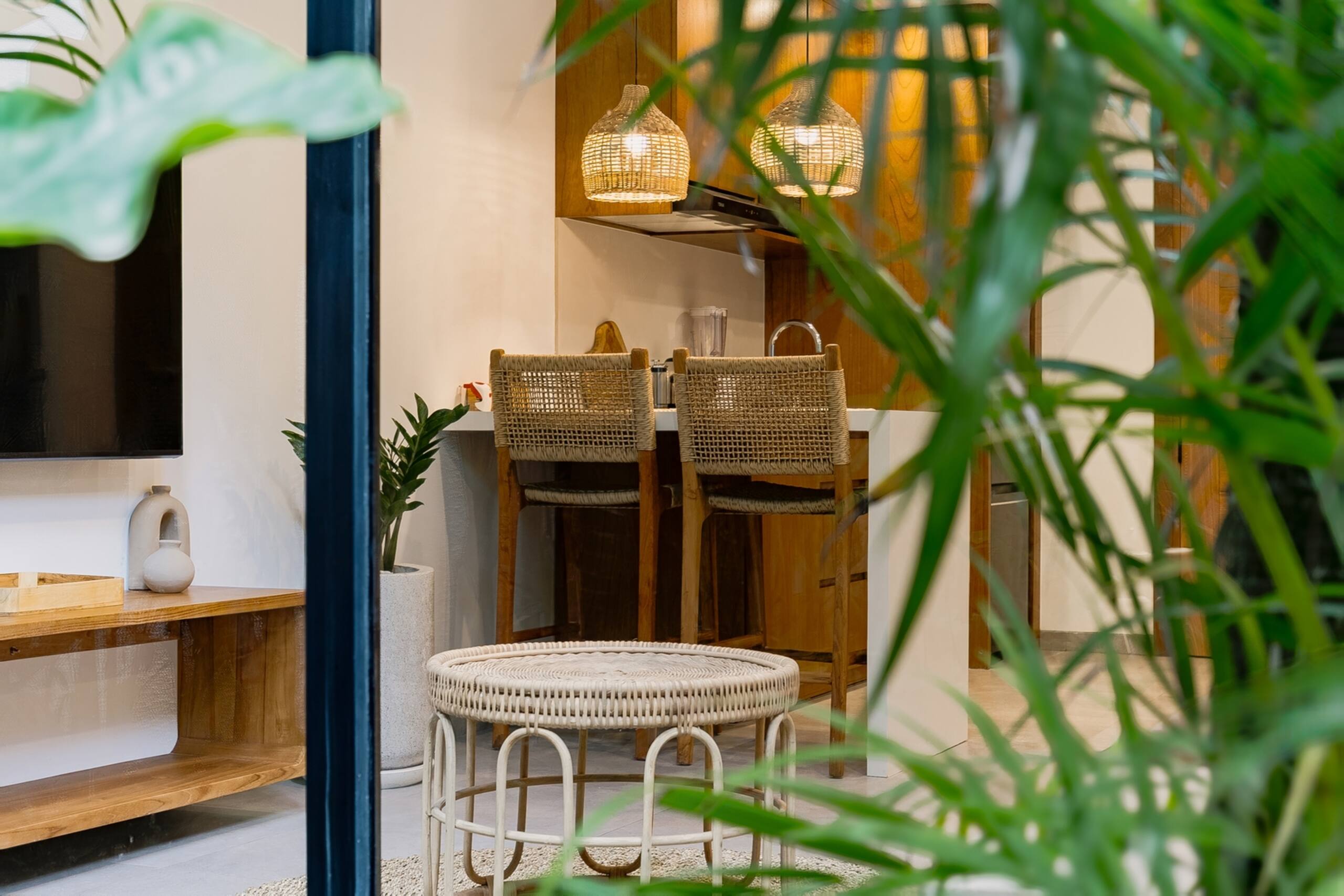 Canggu 1BR Chic Suite | Near Beach, Gym & Recovery 15