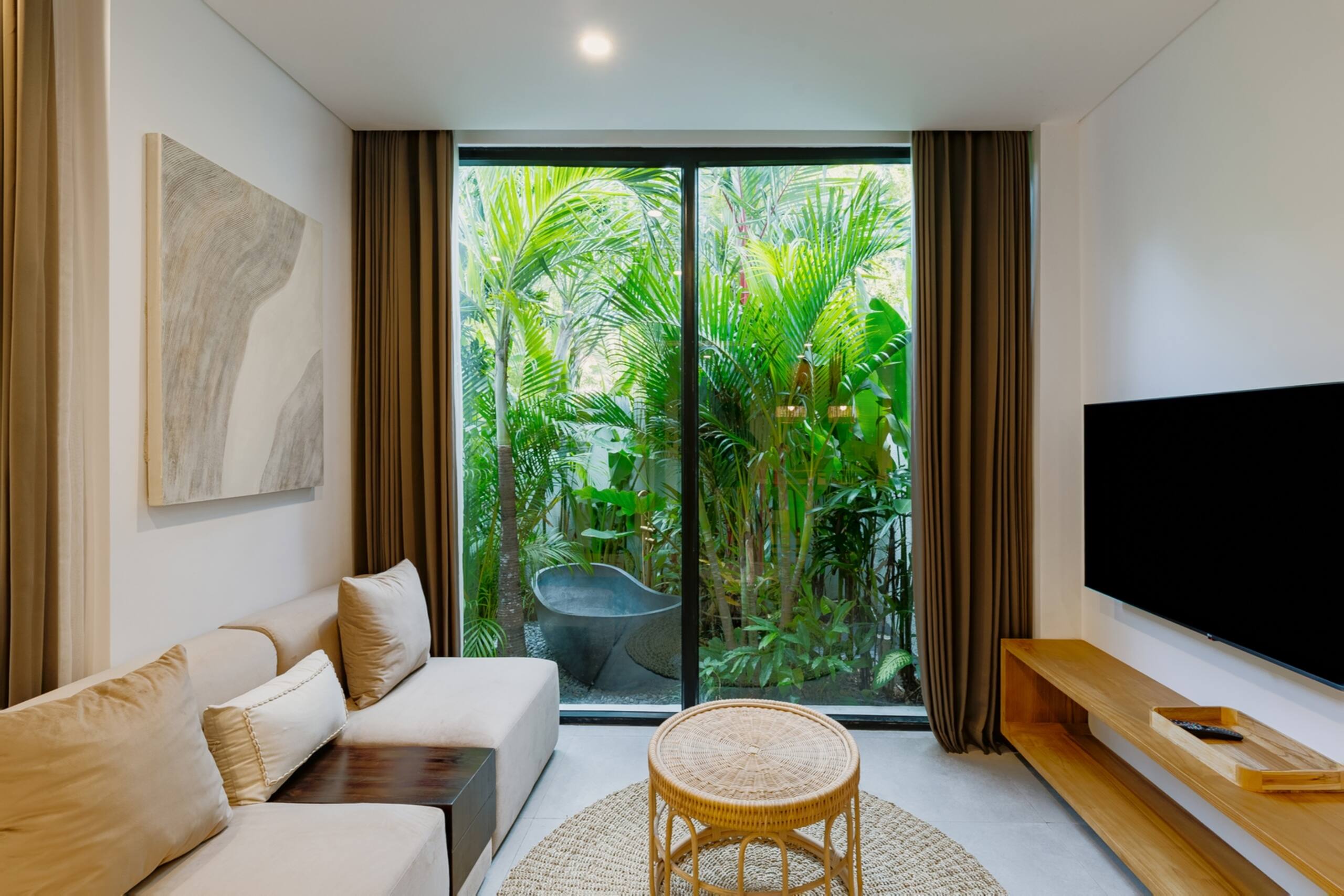 Canggu 1BR Chic Suite | Near Beach, Gym & Recovery 9