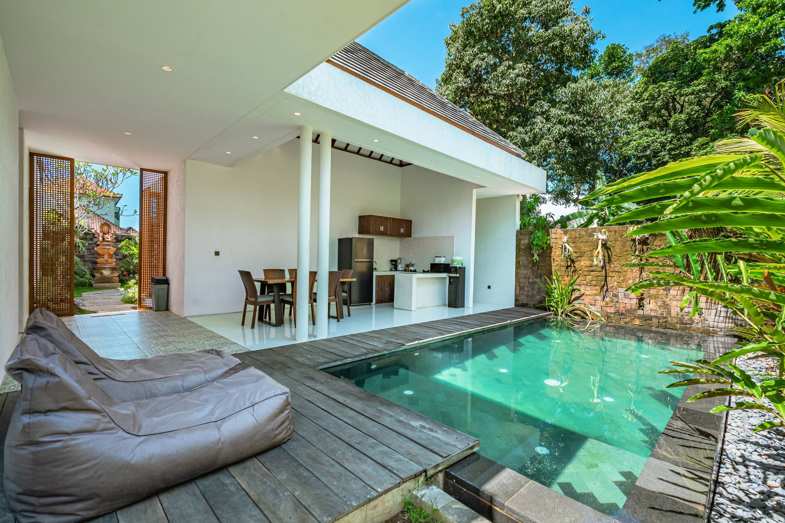 3 bed room Villa Private pool perfect Location 30