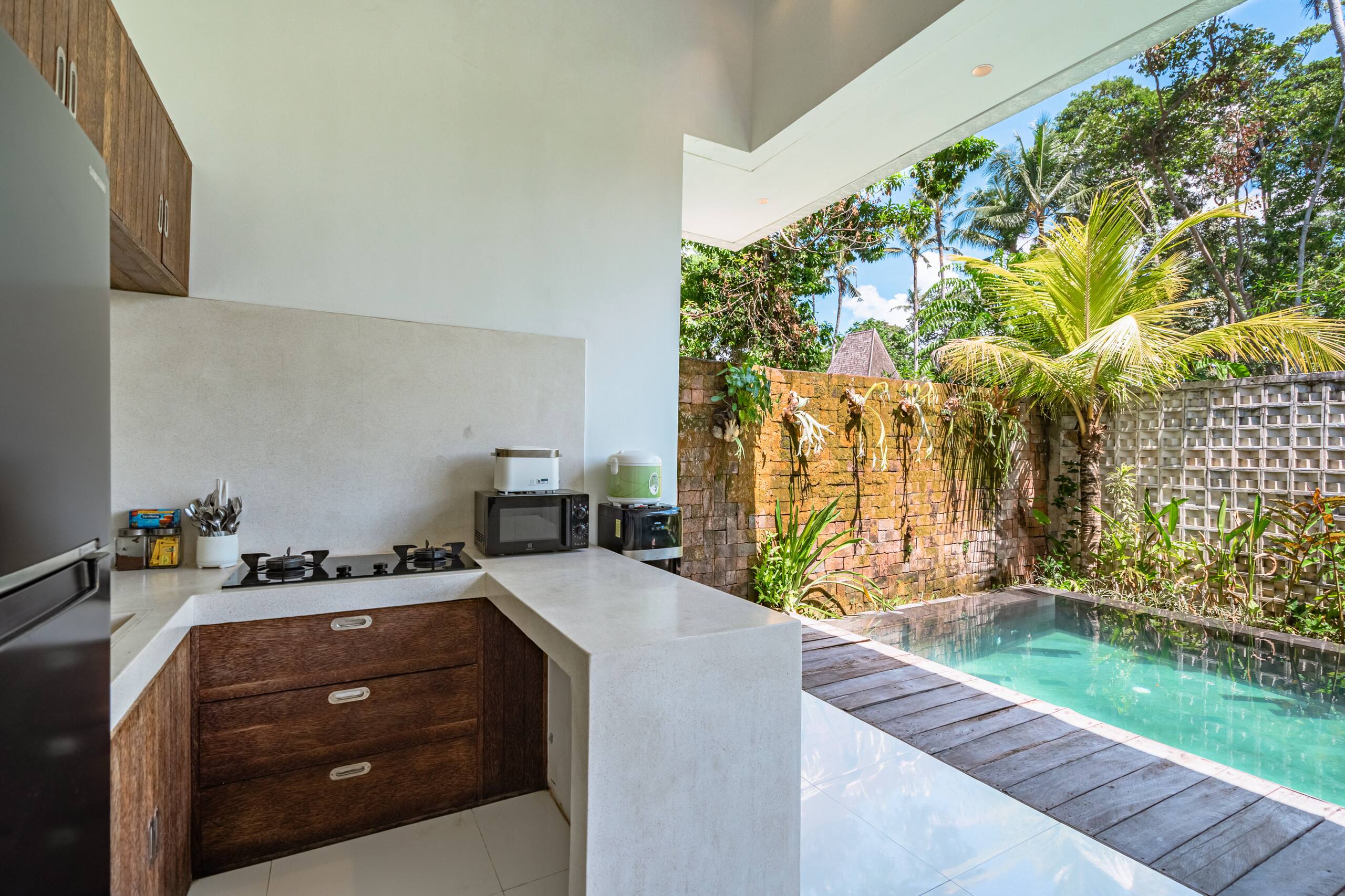 3 bed room Villa Private pool perfect Location 10