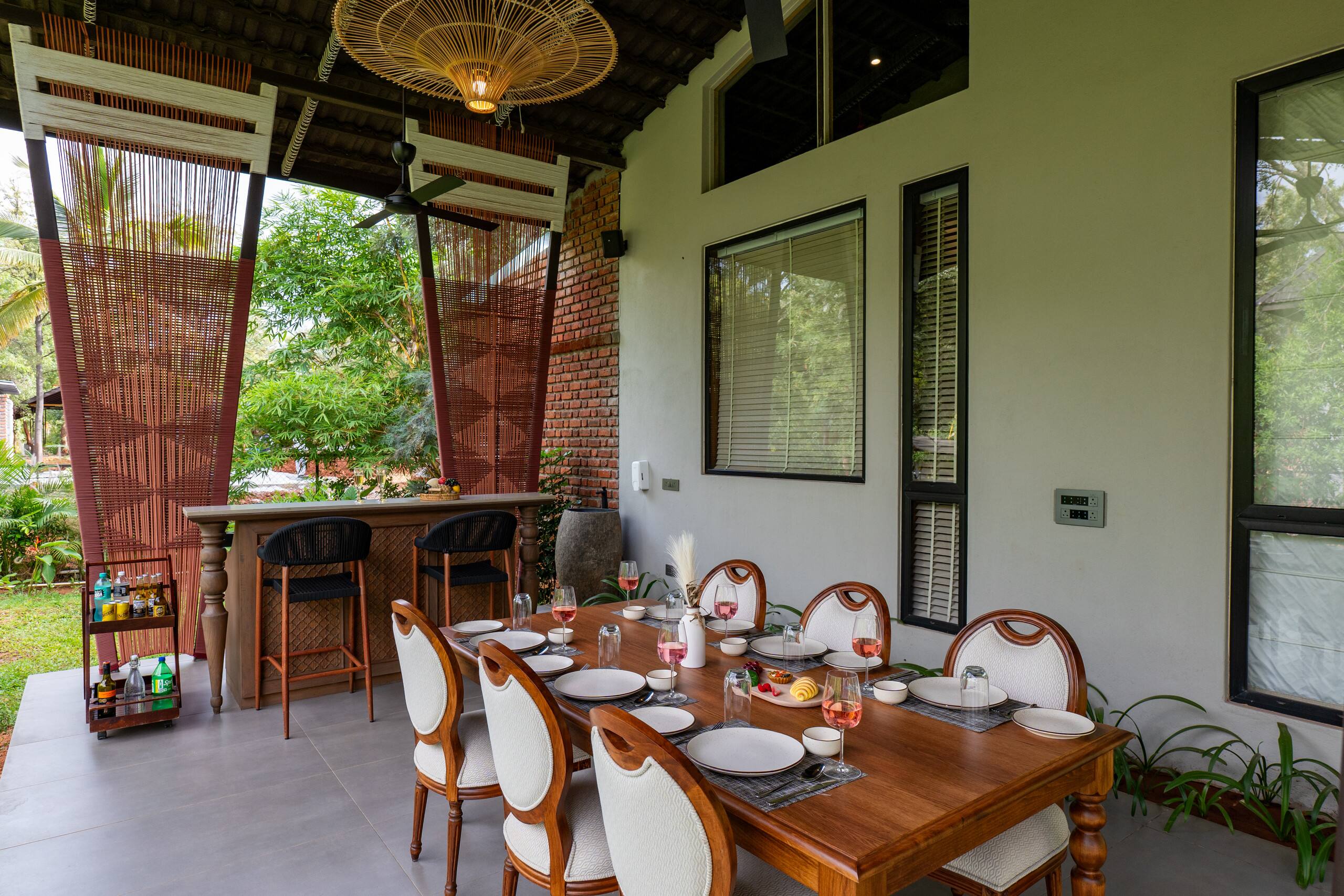 Villa with Shared Pool, Gazebo & Garden 27