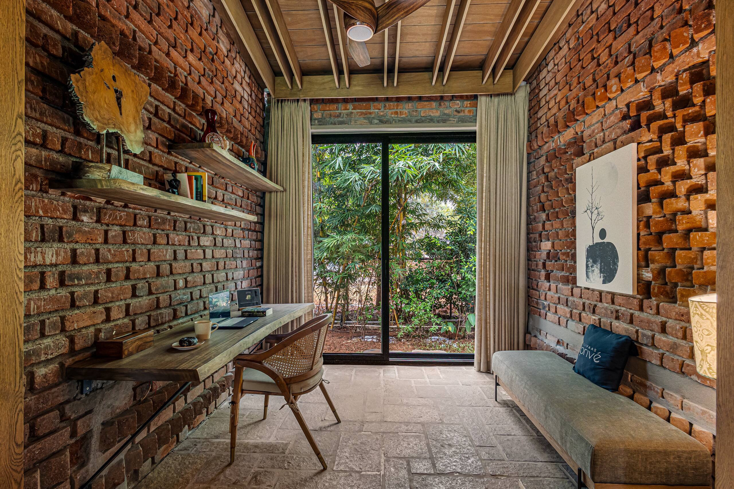 Villa with Shared Pool, Gazebo & Garden 35