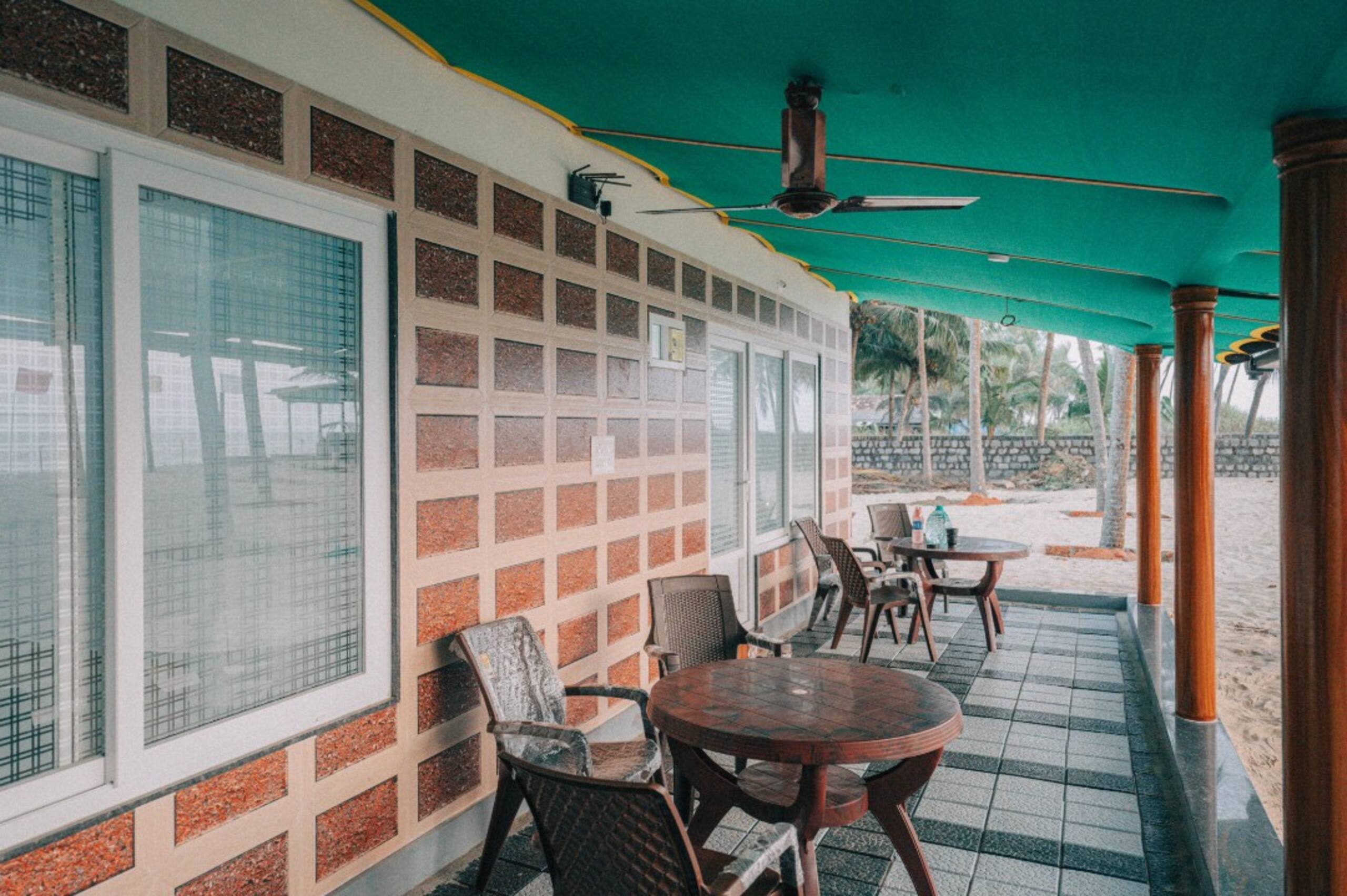 Nexus Homestay - Beach Faced Cottage B — photo 5