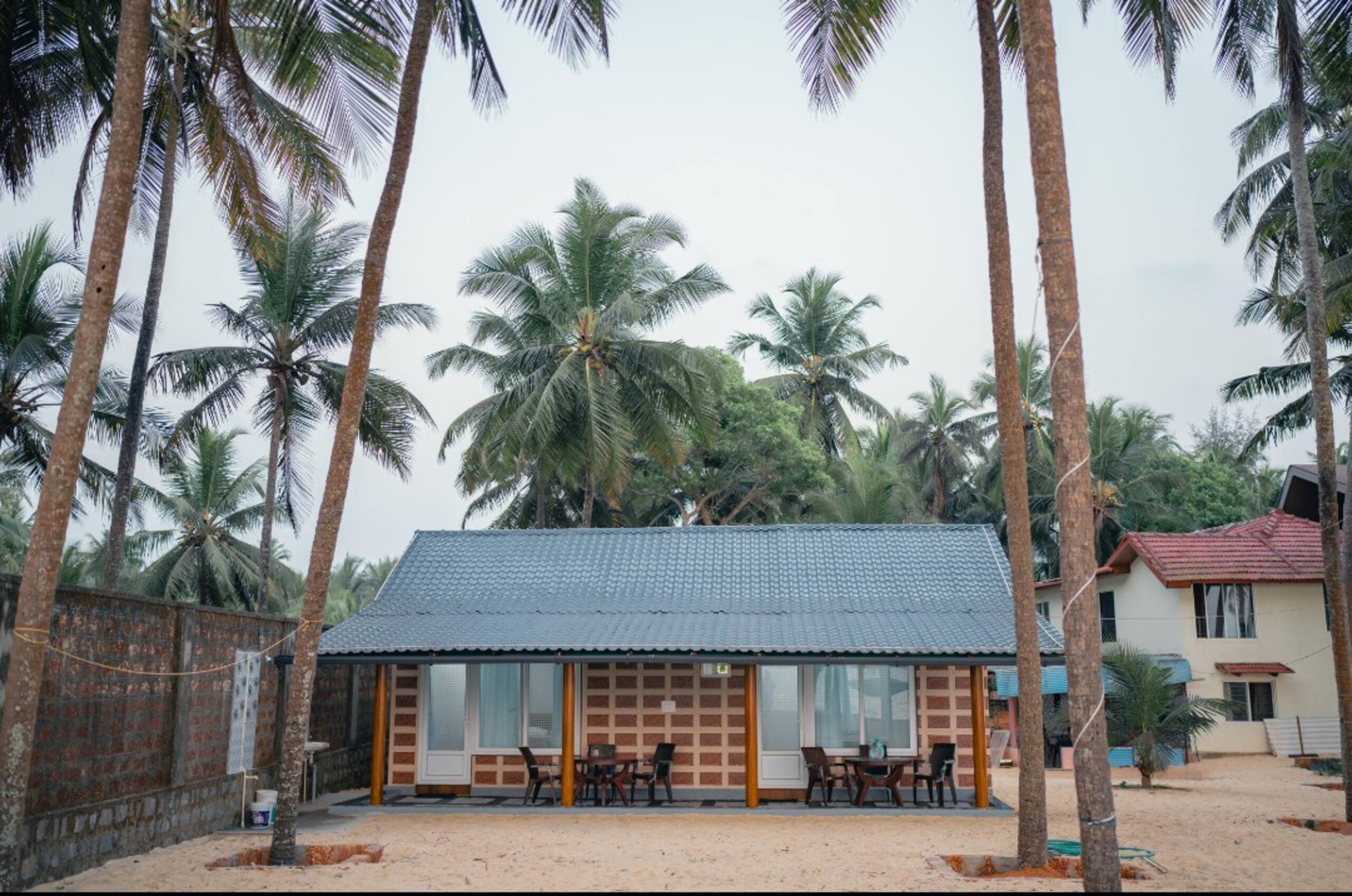 Nexus Homestay - Beach Faced Cottage B — photo 4