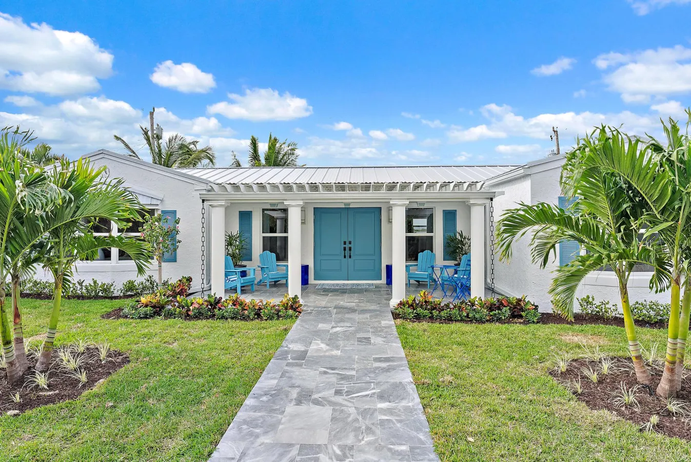 Sunset Ridge Cottage - Pool, Bikes, Beach & Views