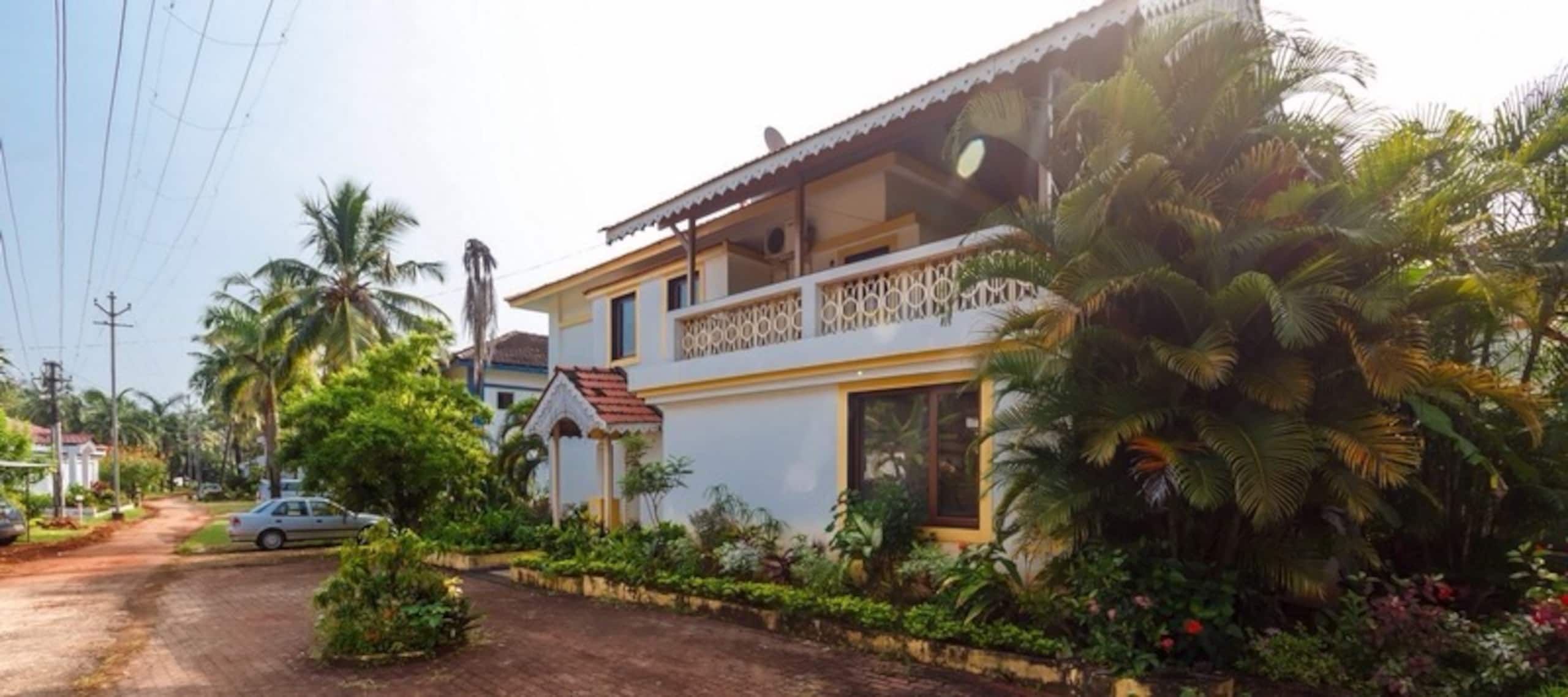 Charming River View Villa 8