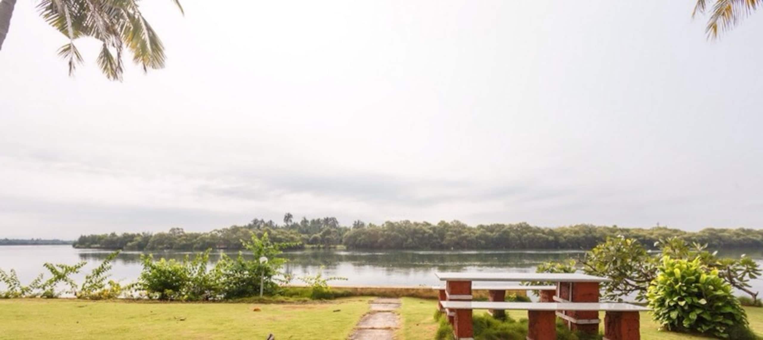 Charming River View Villa 7