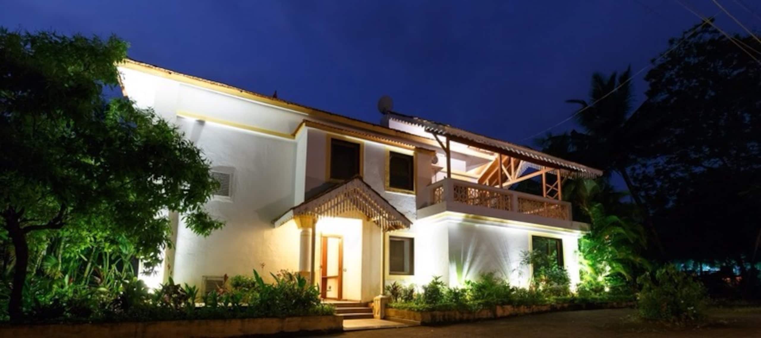 Charming River View Villa 6