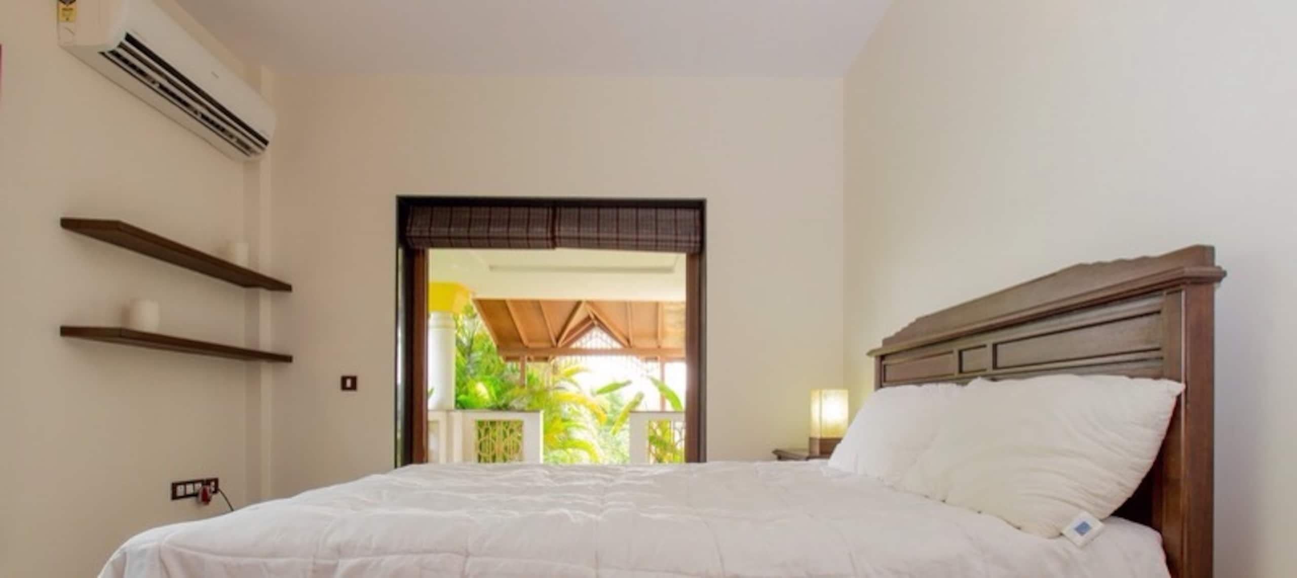 Charming River View Villa 20