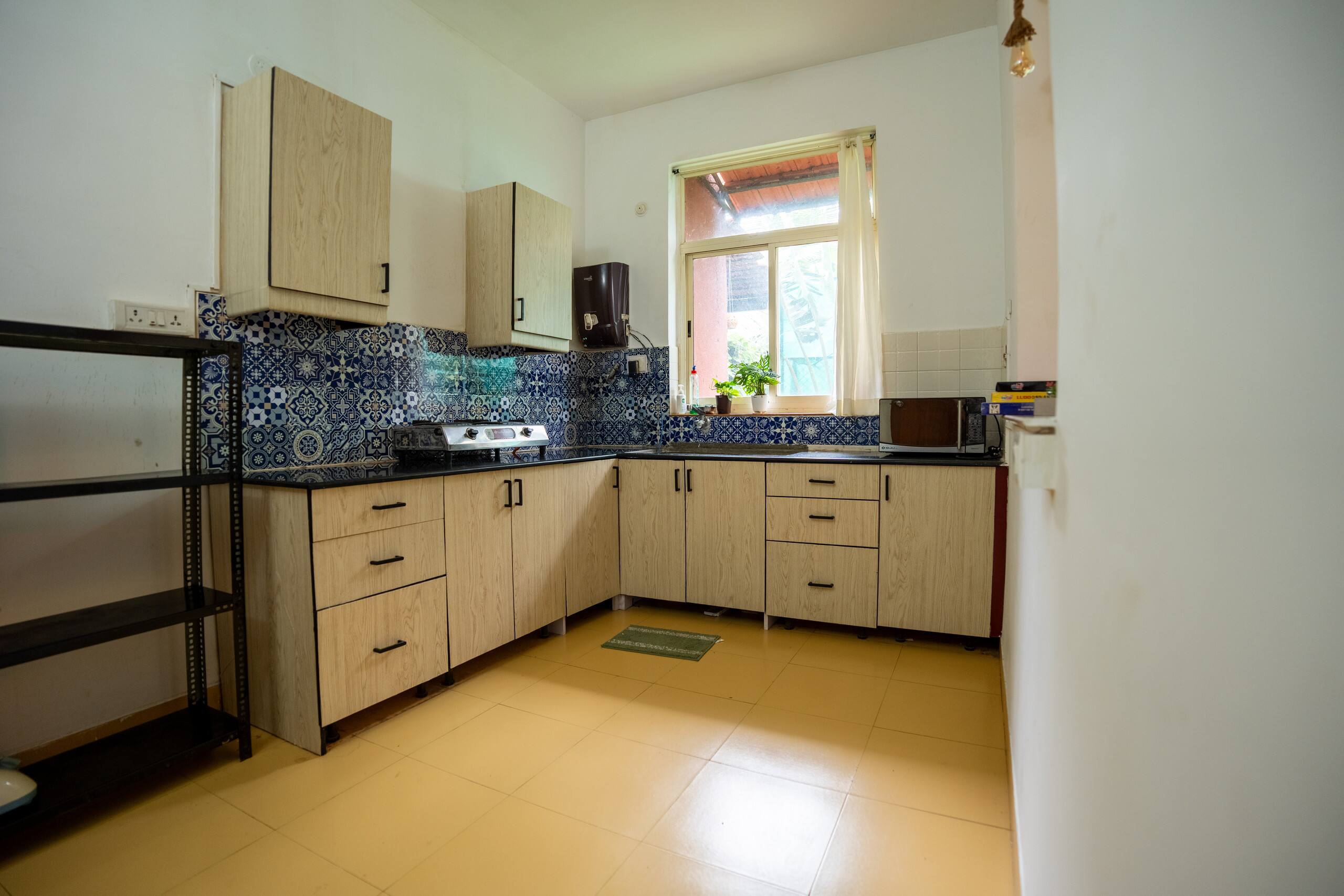 2BHK w Huge Pool & Private back garden near Anjuna 13