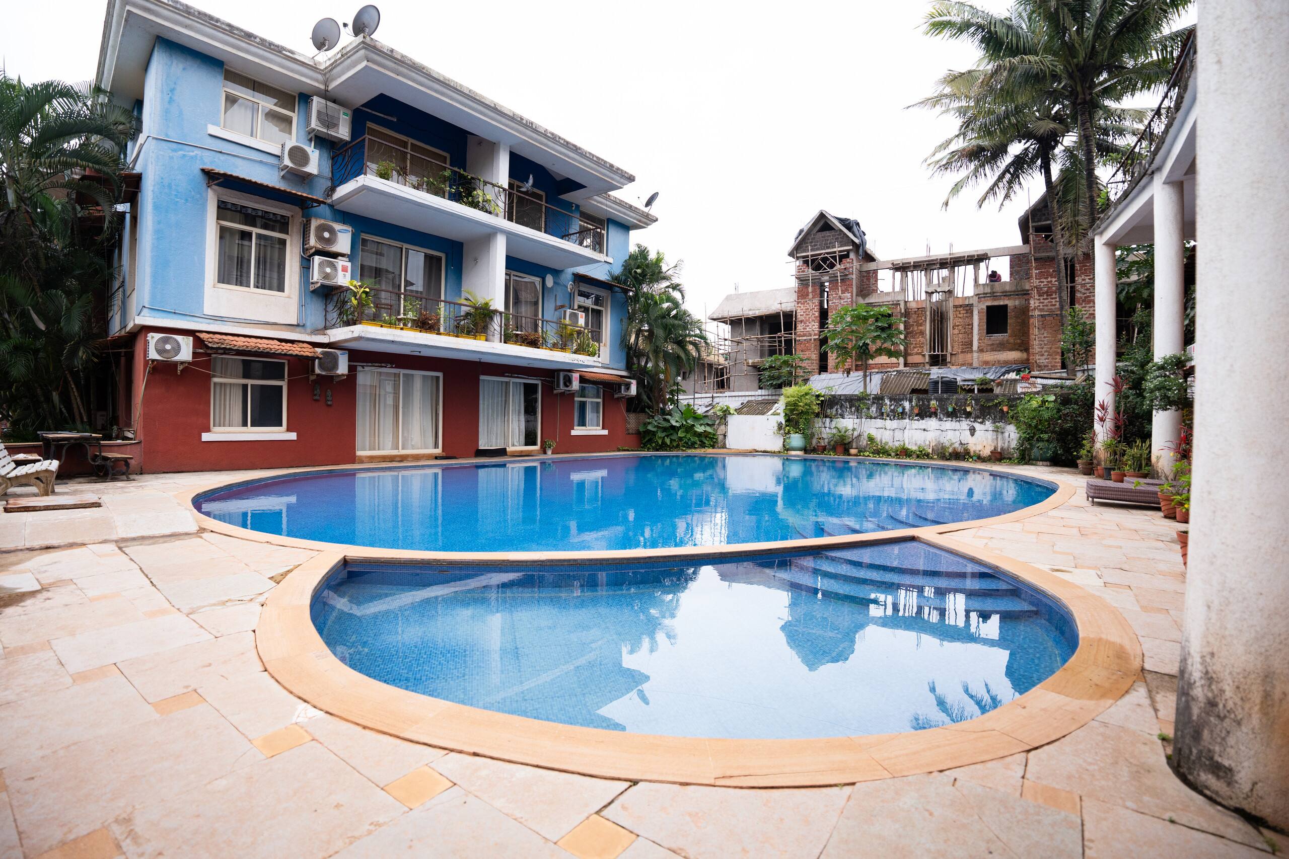 2BHK w Huge Pool & Private back garden near Anjuna 35