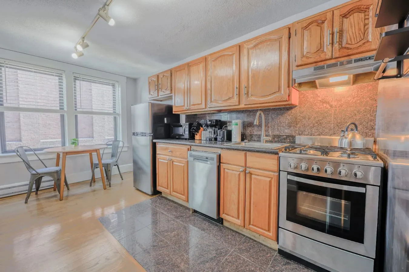 Simple Theater District 1 Bedroom 3