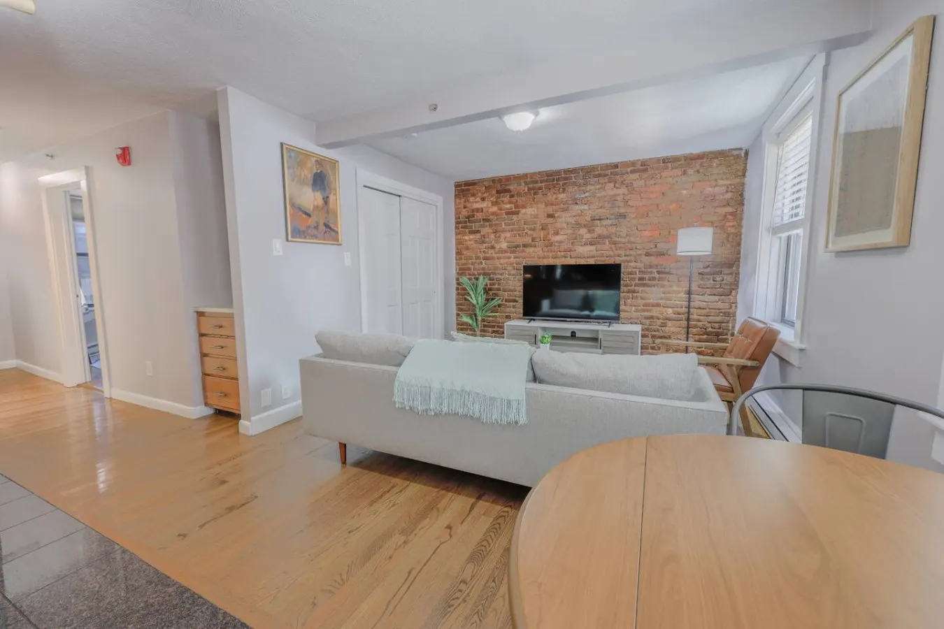 Simple Theater District 1 Bedroom 4
