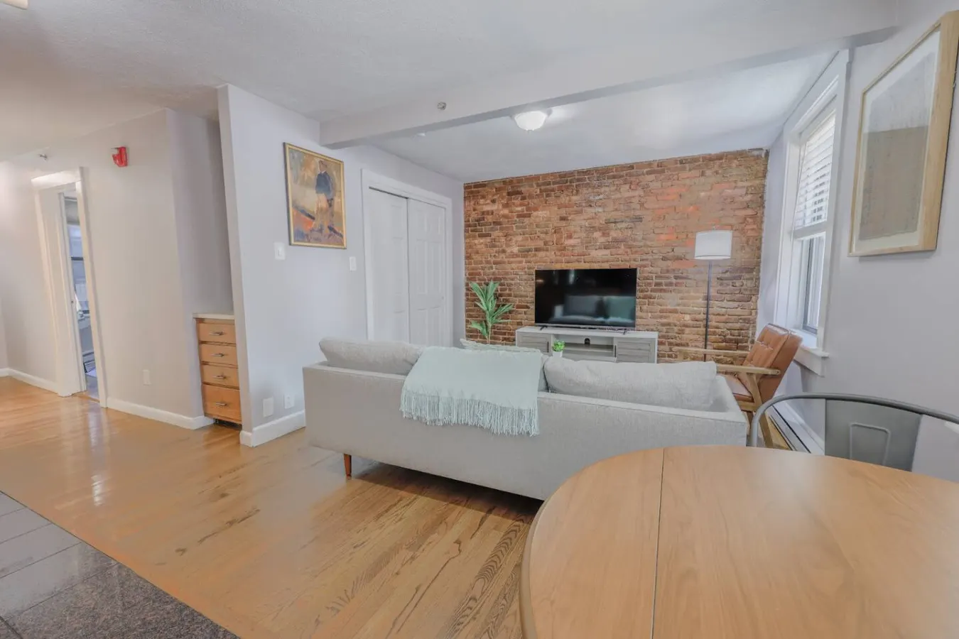 Simple Theater District 1 Bedroom 5