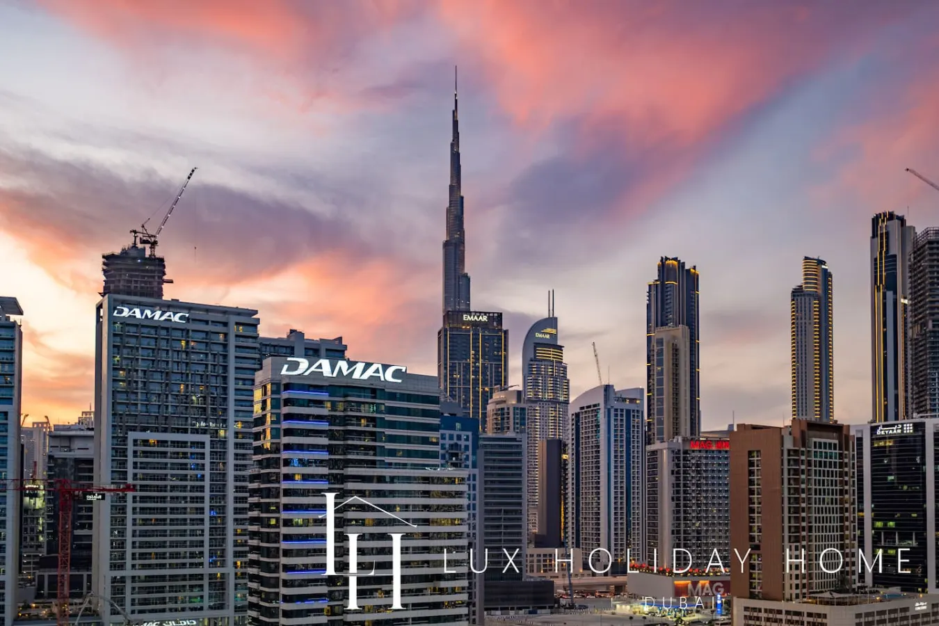 LUX The Modern Binghatti Canal Suite 2 16