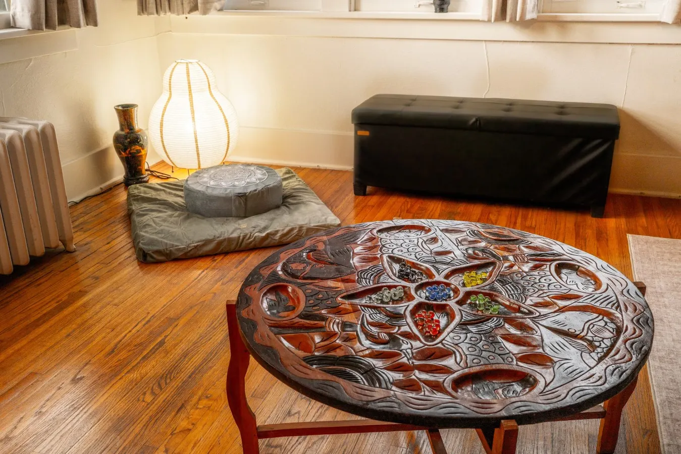 Kyoto Teahouse: Hot tub, sleeps 5, walk downtown 14