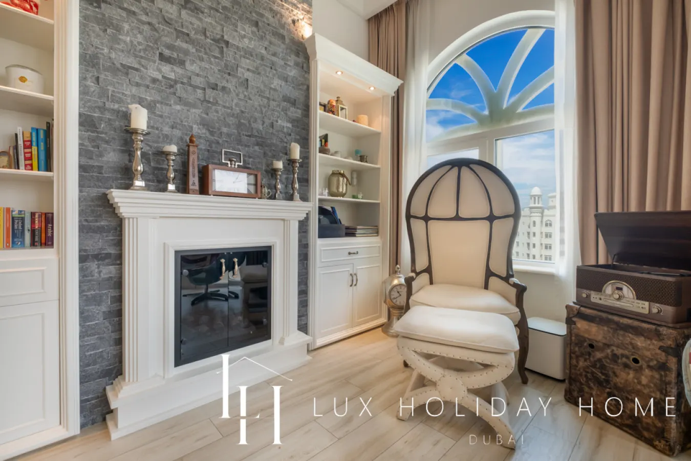 LUX The Shoreline Sea View Suite 14