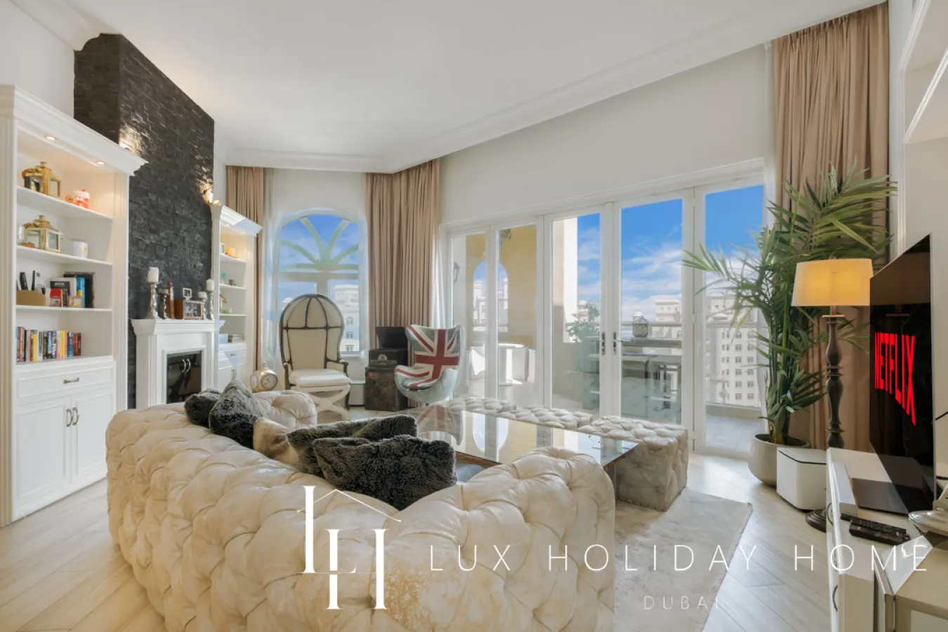 LUX The Shoreline Sea View Suite 3