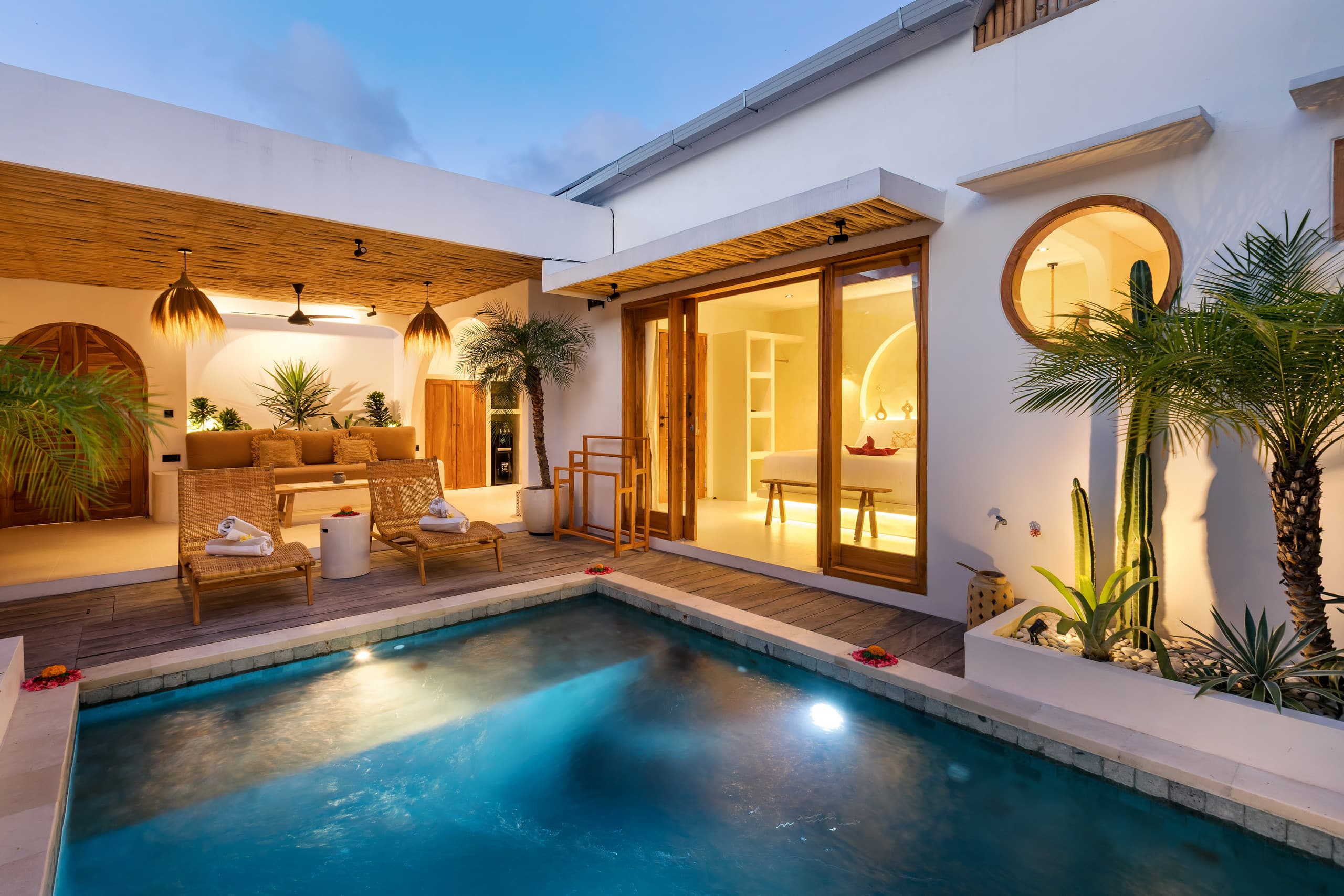 NEW Seminyak 1B Exotic Javanese Bali Retreat Villa 6