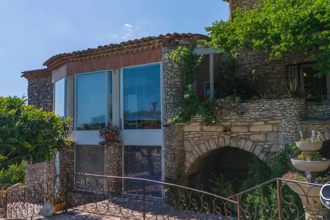 Charmante maison en pierre avec piscine privée 6