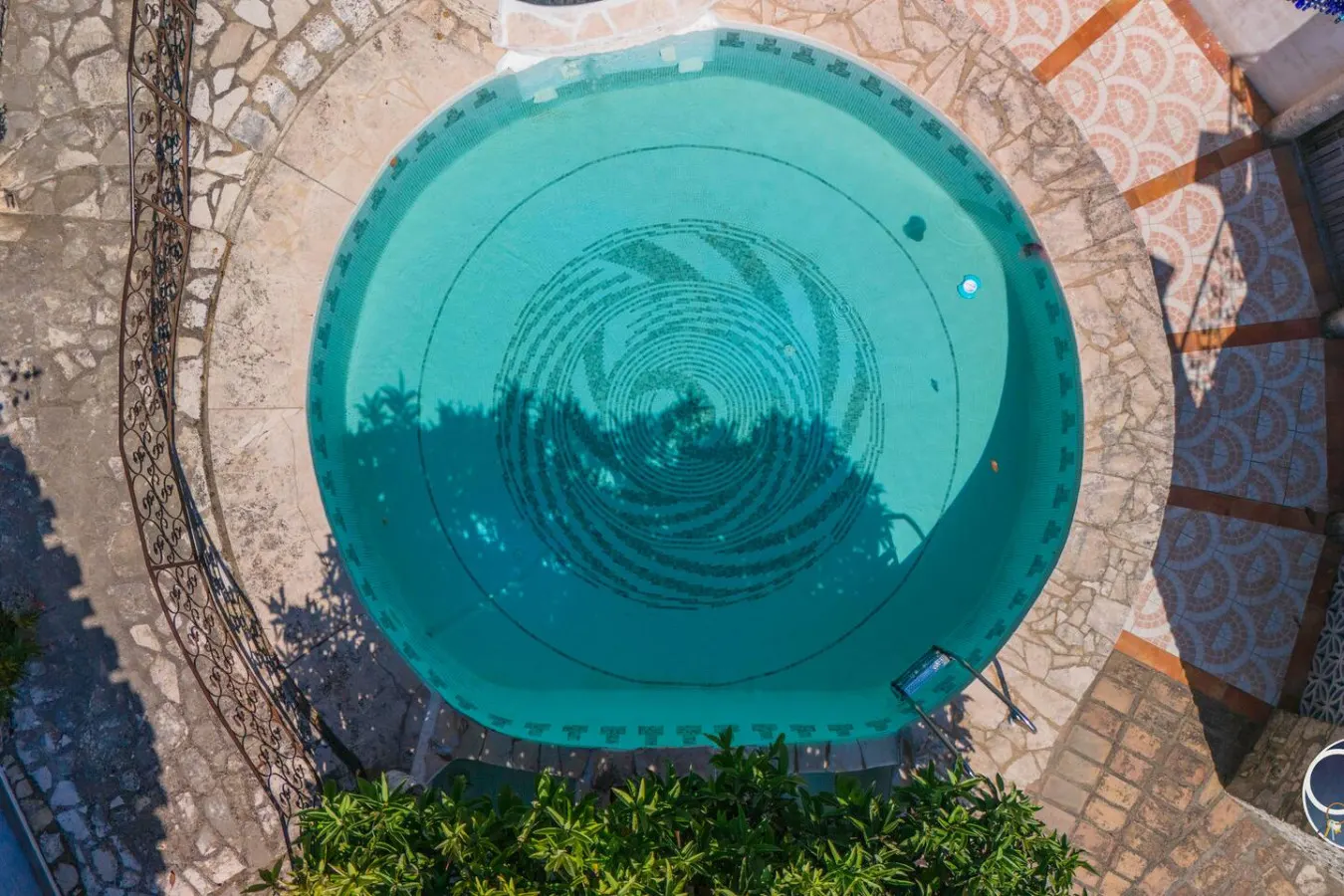 Charmante maison en pierre avec piscine privée 7