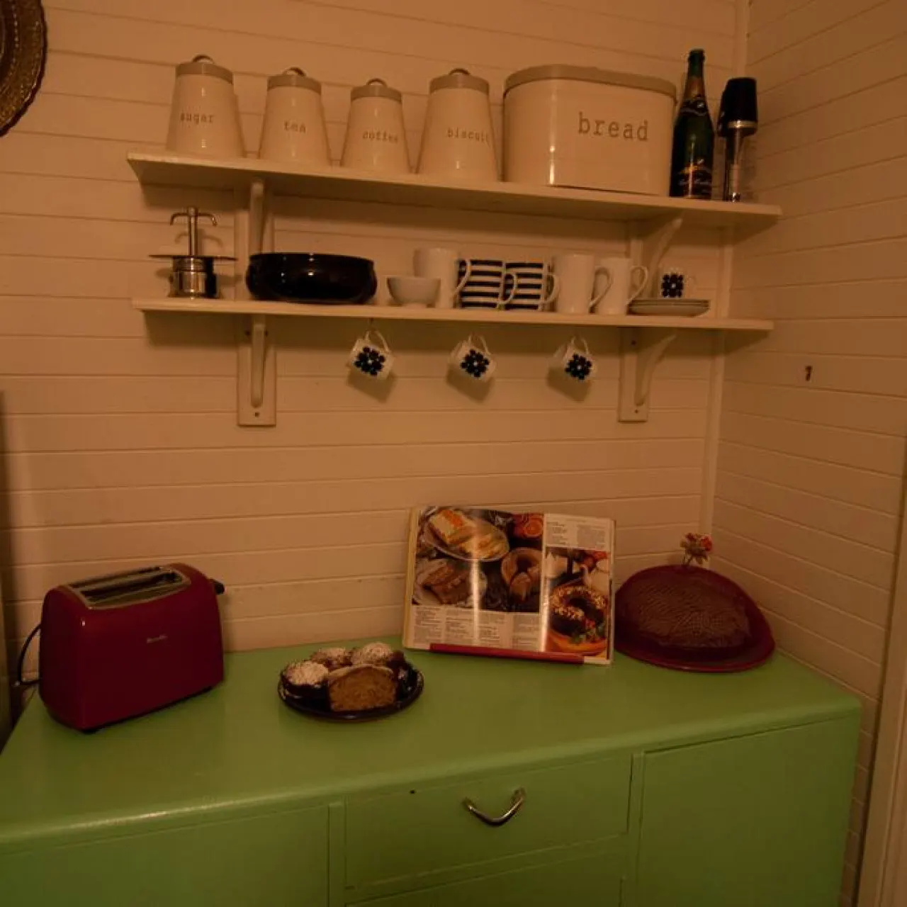 Piccolo - Eclectic Mts Cottage, Pet Friendly 11