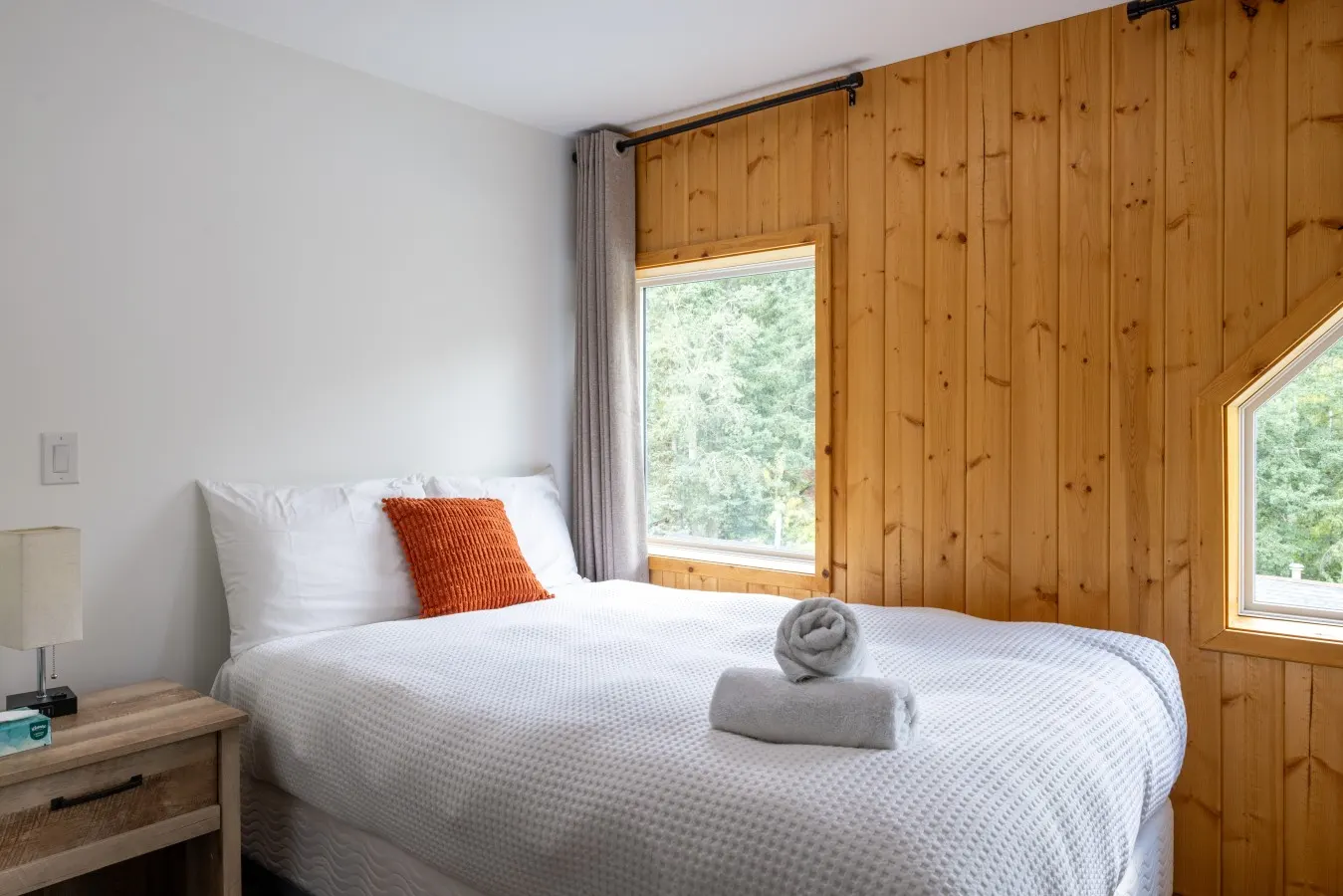 Suite 7 at The Gem | Mountain Stay Near Banff — photo 3