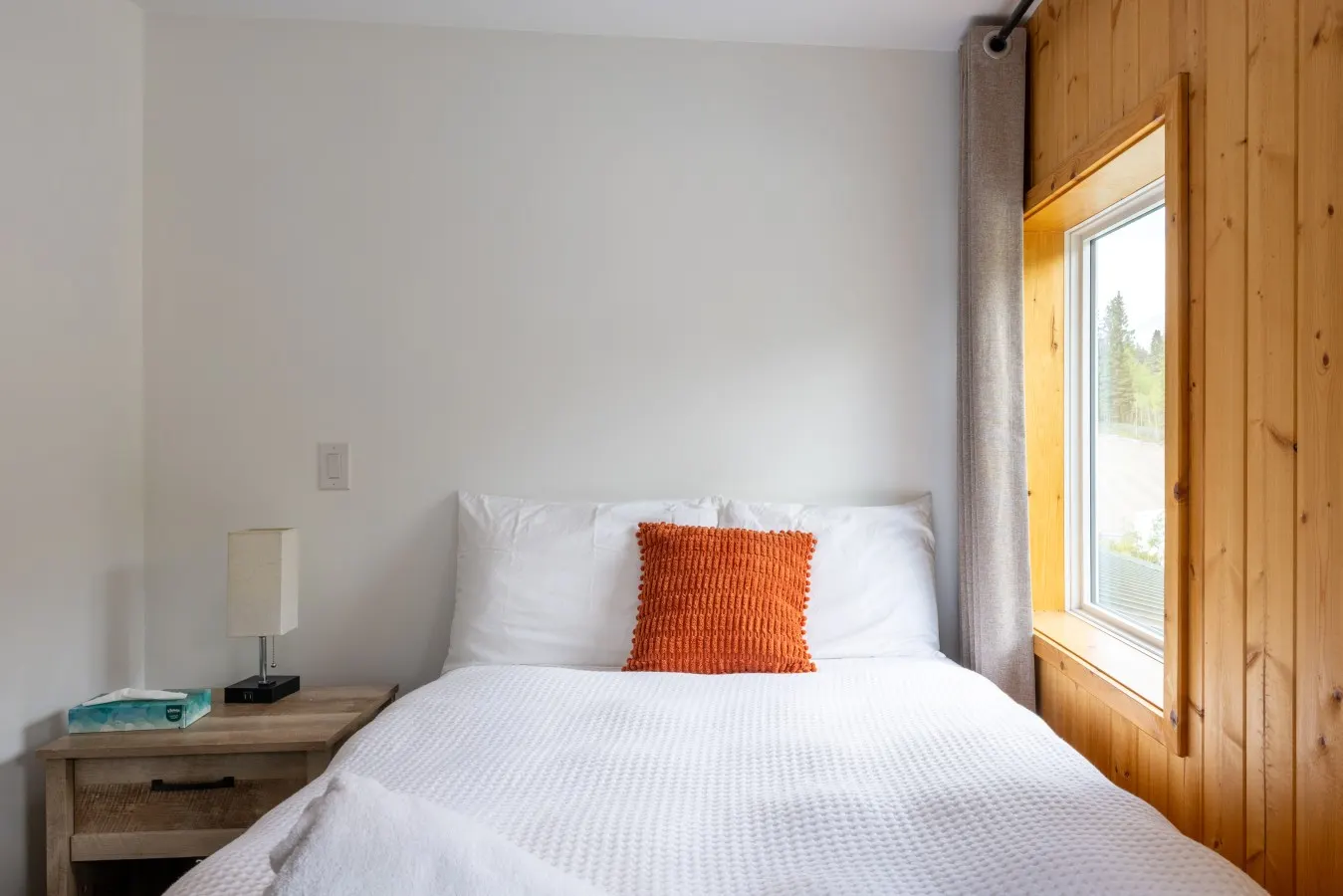 Suite 7 at The Gem Mountain Stay Near Banff 7
