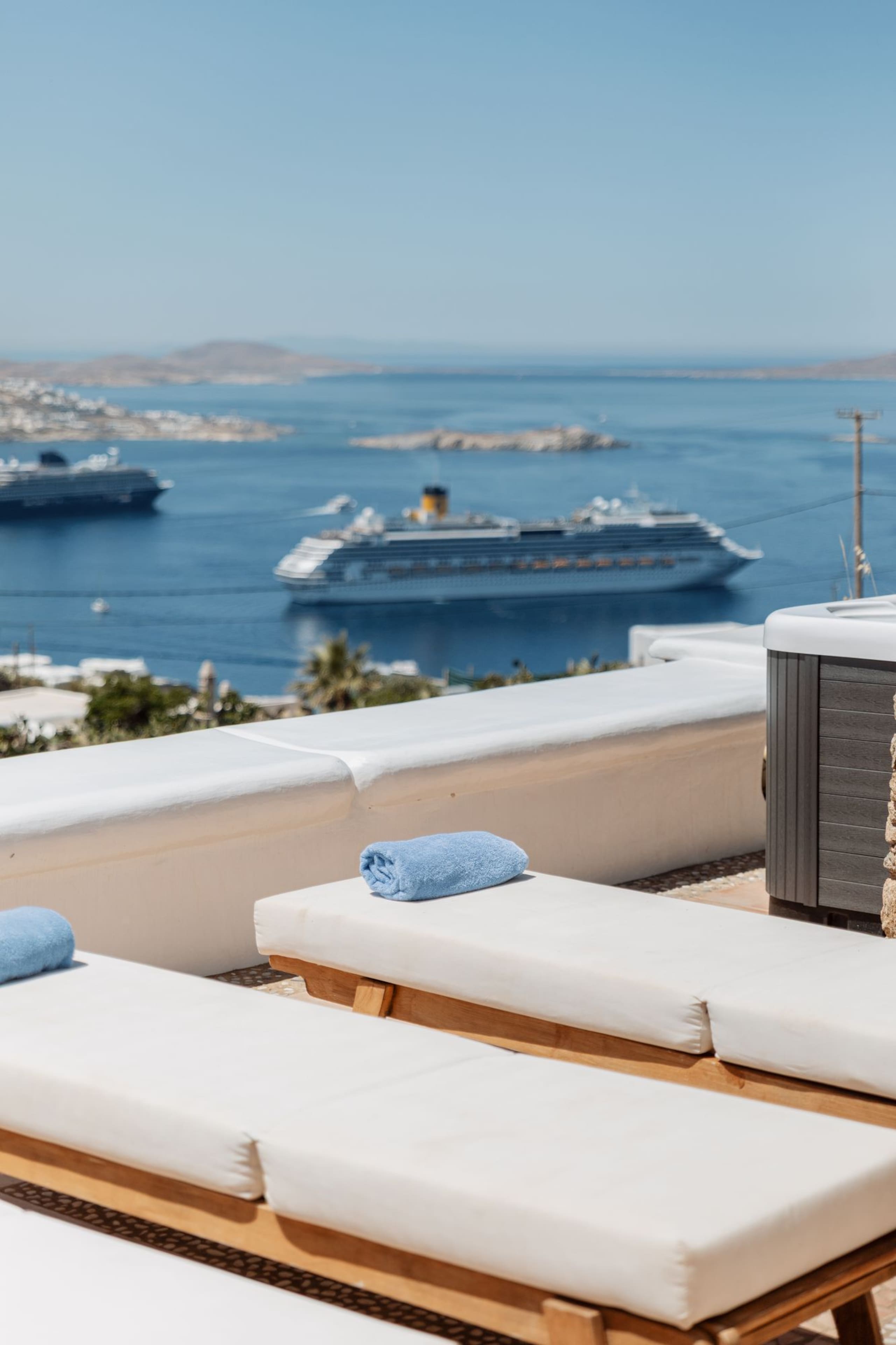Theon Villa - Exclusive Luxury Sea View House! 7