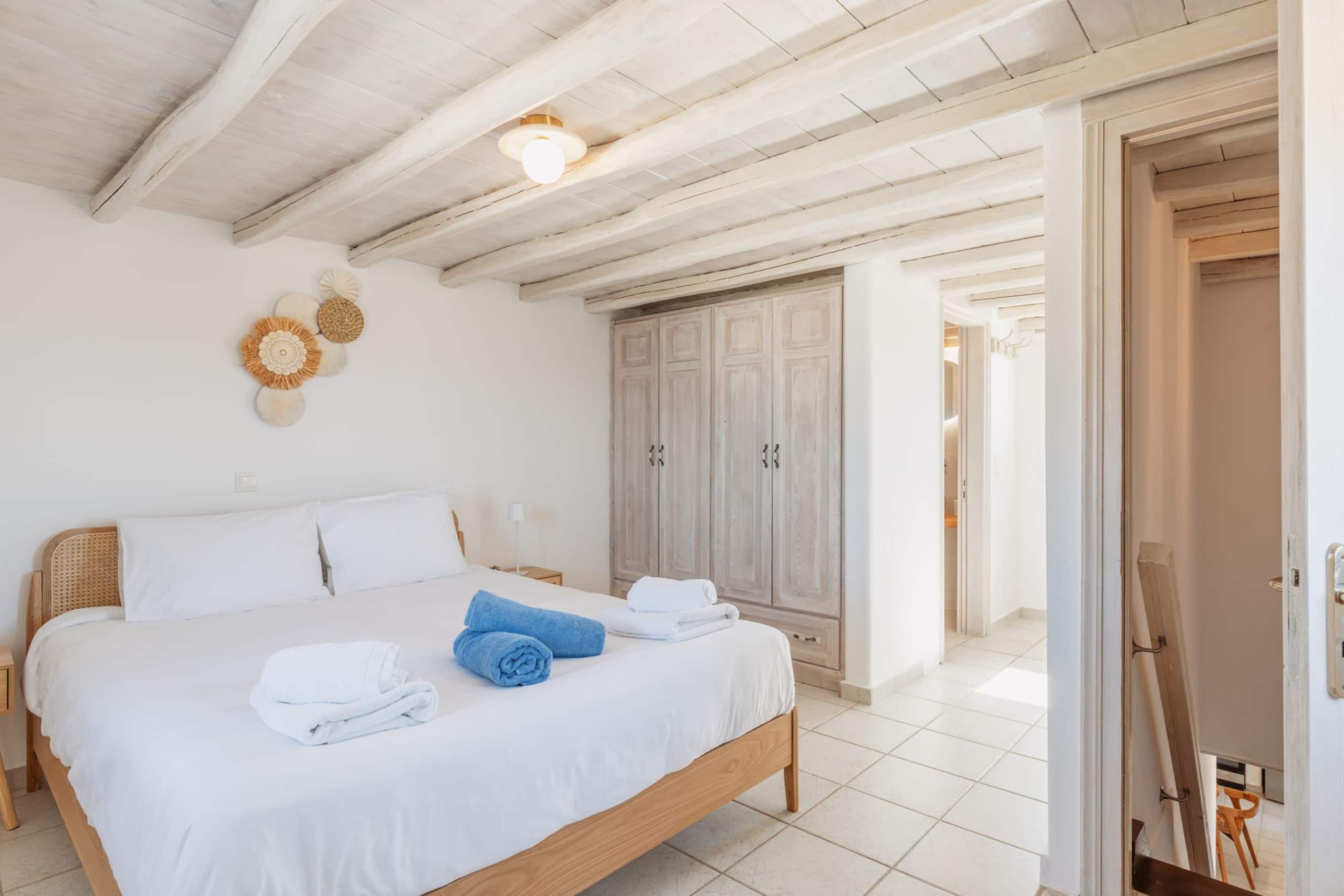 Theon Villa - Exclusive Luxury Sea View House! 18