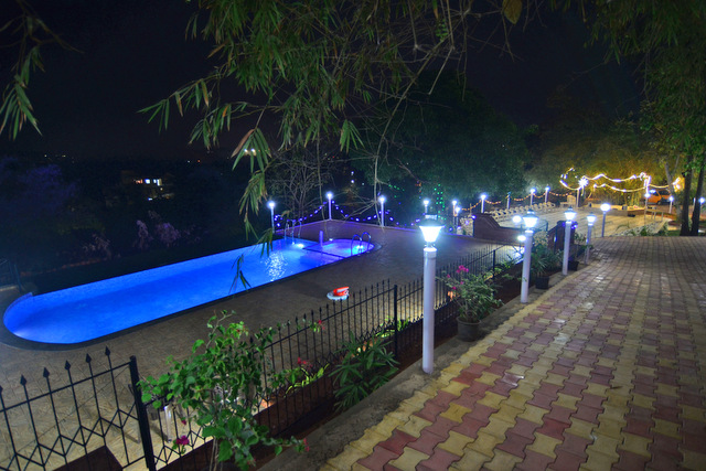 Cozy Boutique Studio | North Goa| Hill View | Pool 8