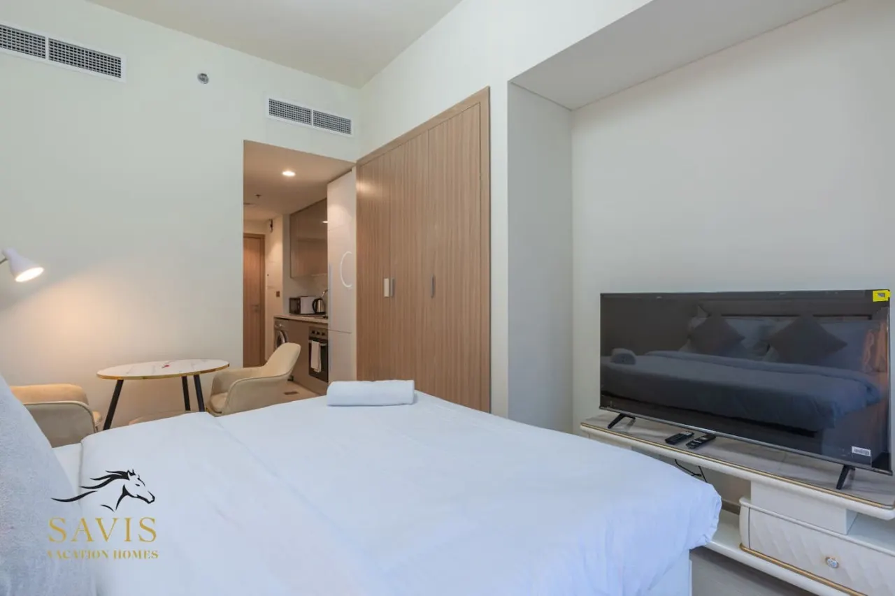 Cozy Brand New Studio in Meydan 13