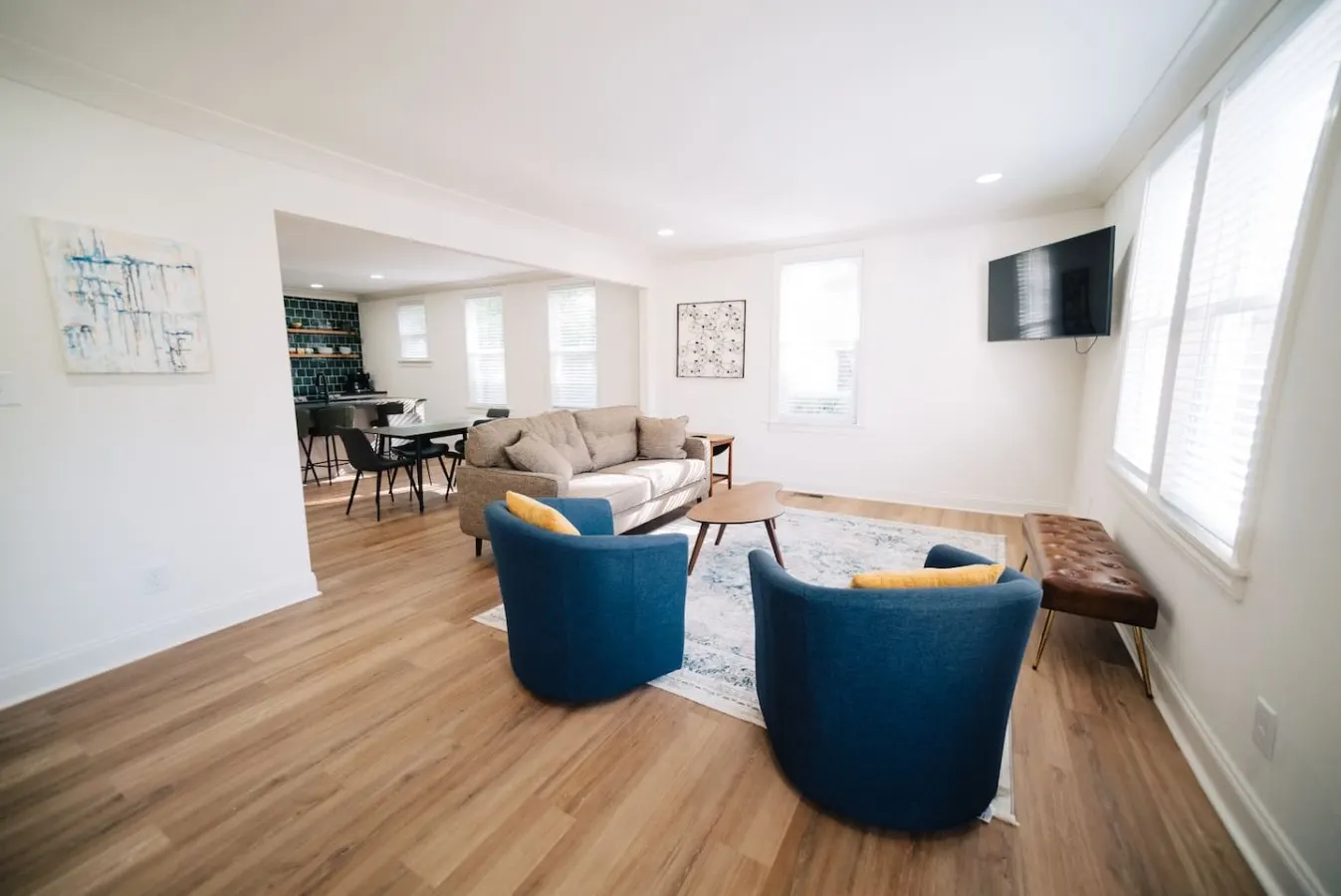 Sun-Kissed Bungalow | Charming Stay Near Downtown — photo 2