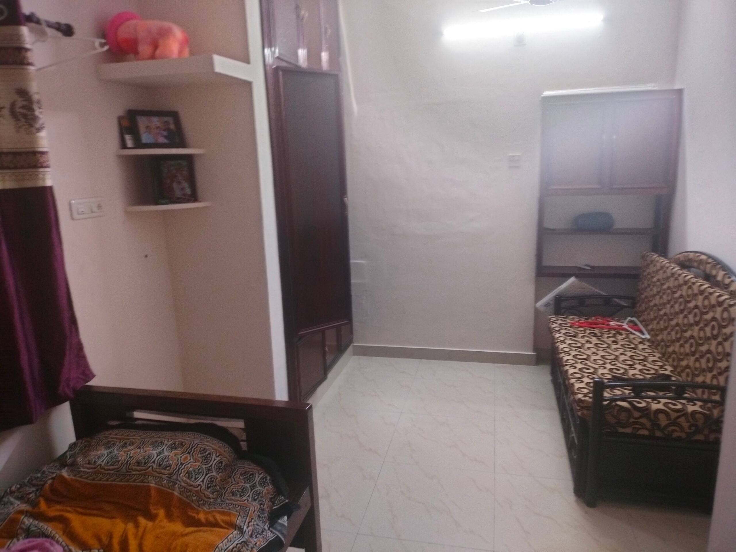 Dakshina Homestay with 3 AC bedrooms 15