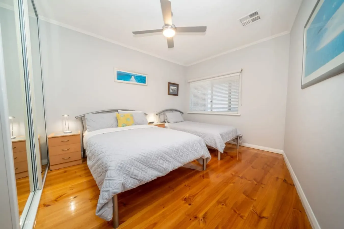 Brighton Beachfront Sanctuary—Retro Coastal Charm 12