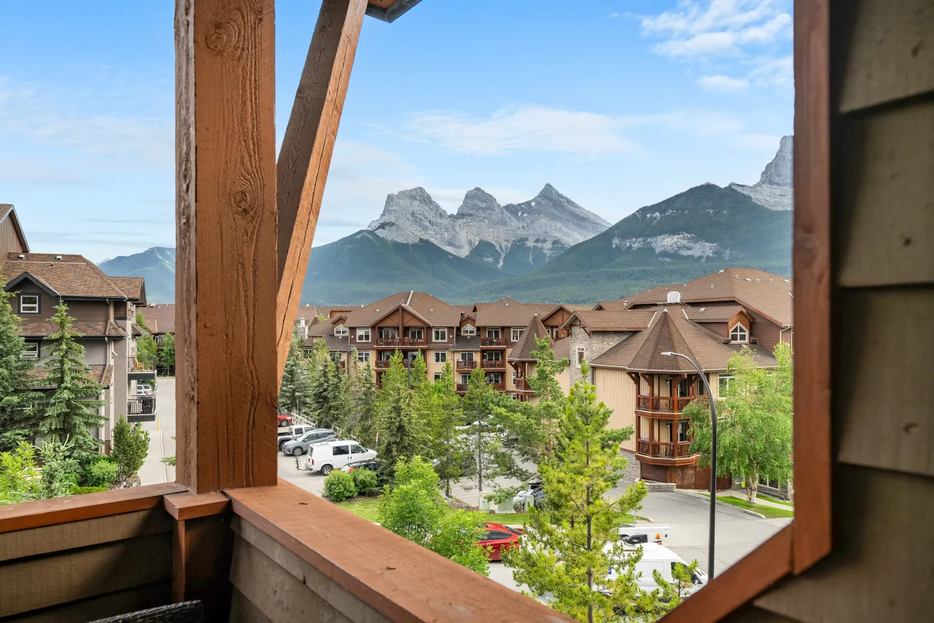Luxury 2BR Mountain Escape+Spa+Views 11