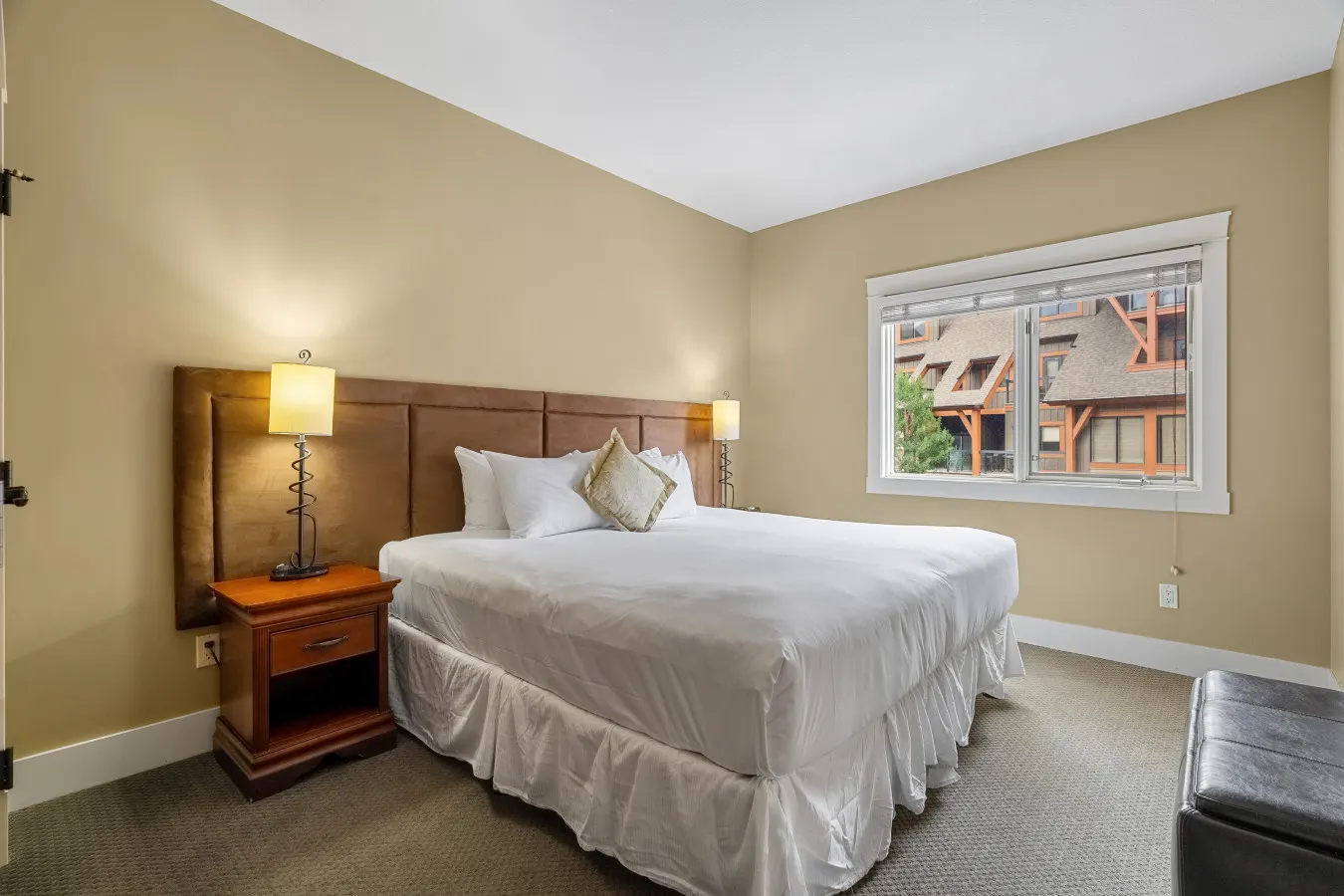 Luxury 2BR Mountain Escape+Spa+Views 13