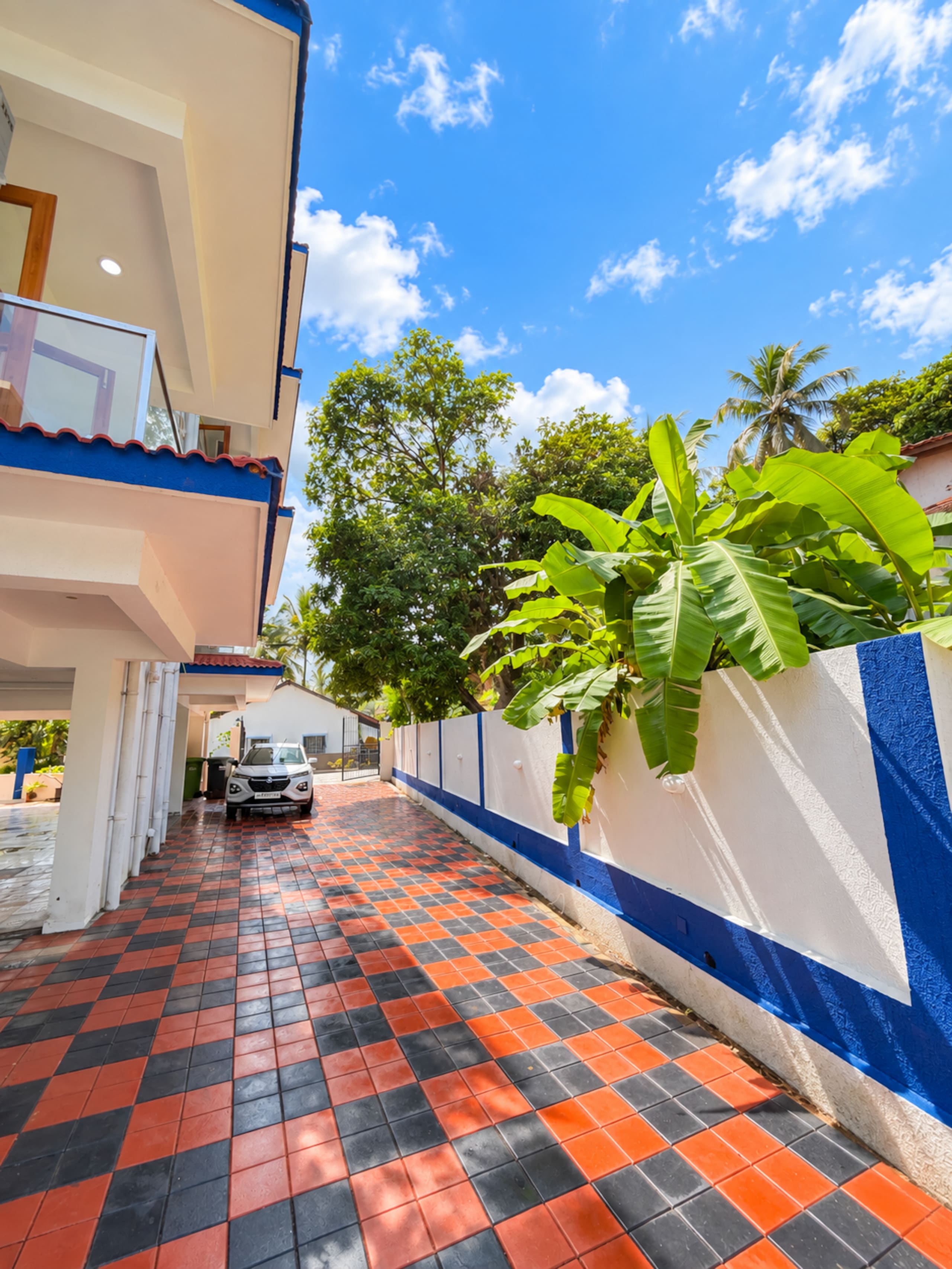 The Santorini – Pool Apt near Candolim Beach, Goa 29