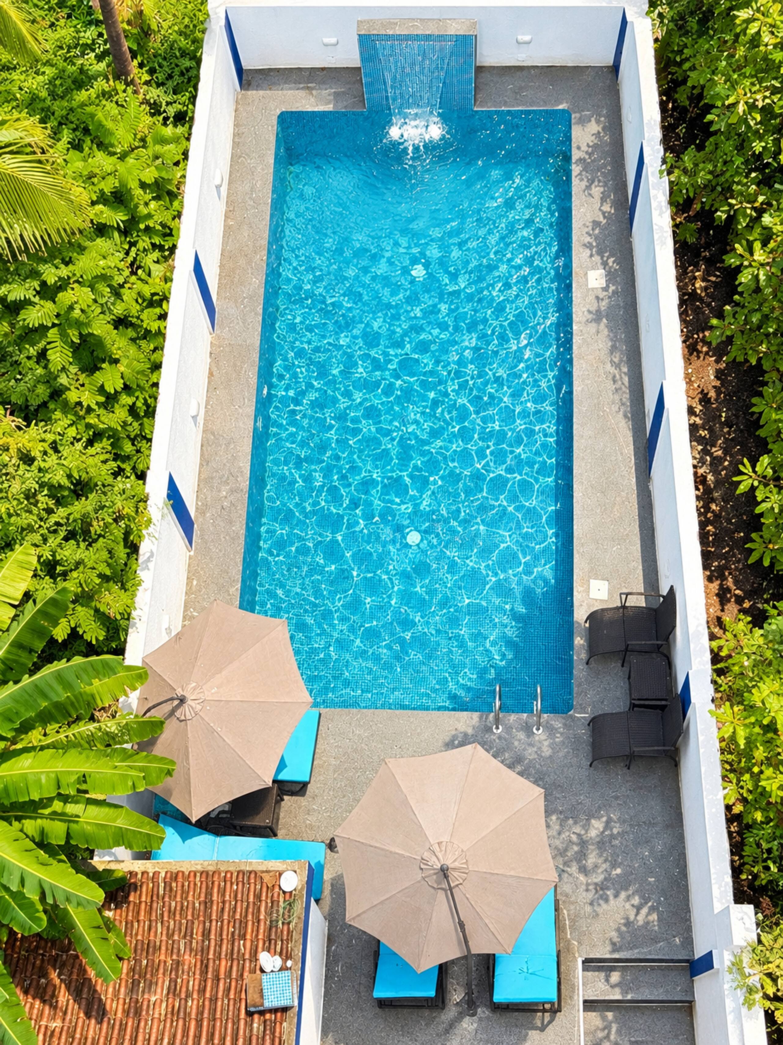 The Santorini – Pool Apt near Candolim Beach, Goa 1