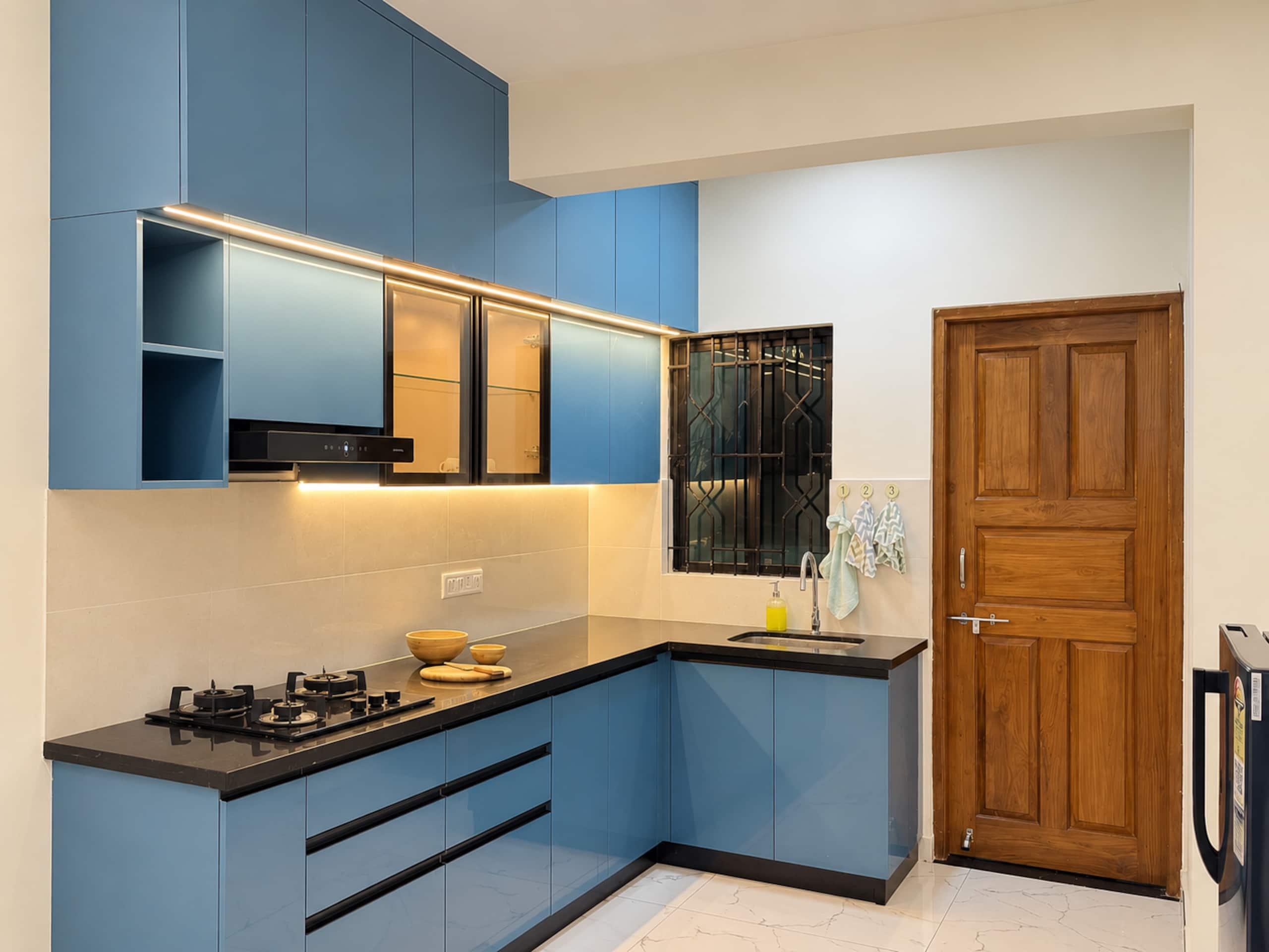 The Santorini – Pool Apt near Candolim Beach, Goa 12