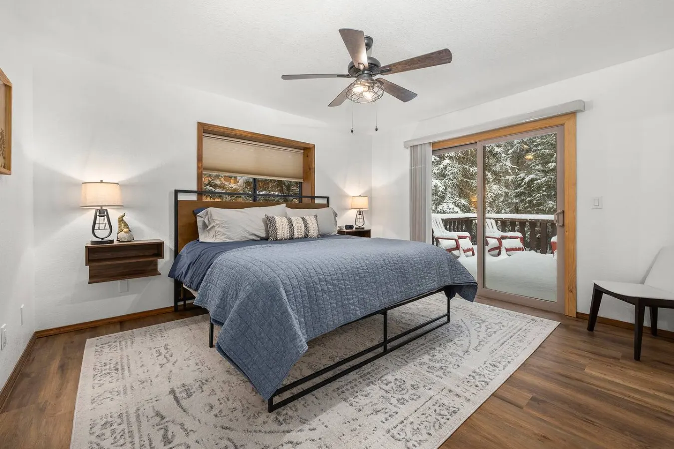 Nest and Needles: Perfect Nature Retreat with Hot Tub 16