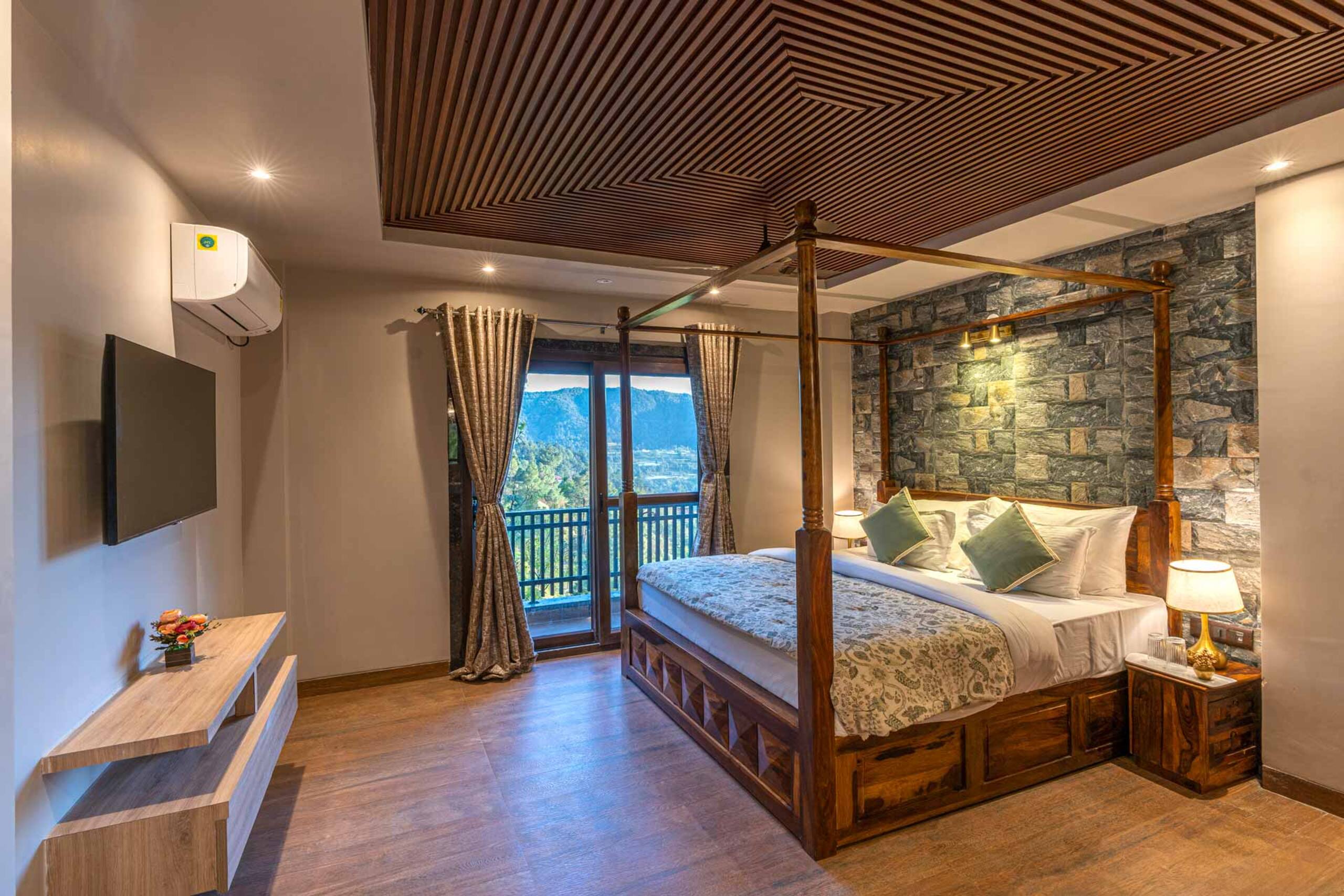 StayVista at Villa AnVira by GTV Estate w/ Bonfire 16