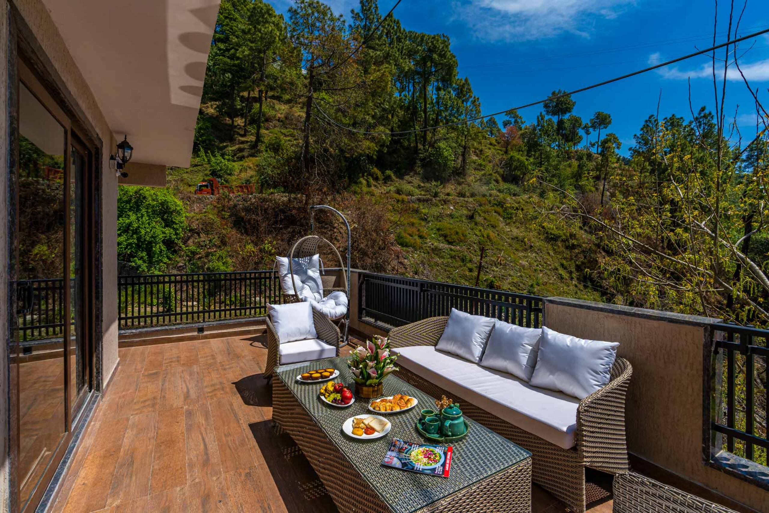 StayVista at Villa AnVira by GTV Estate w/ Bonfire 40