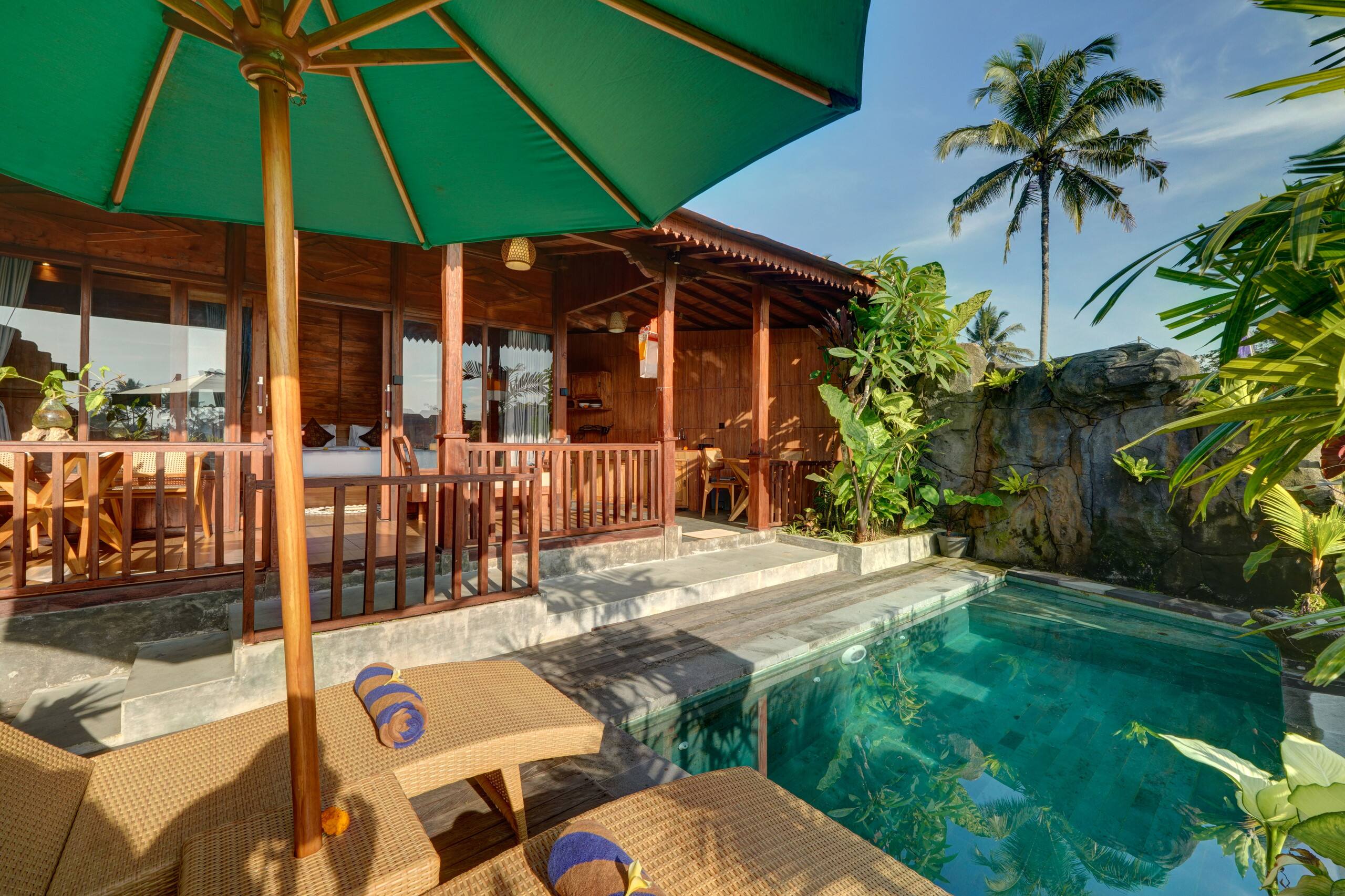 Gedong Batu Villas private villa with pool