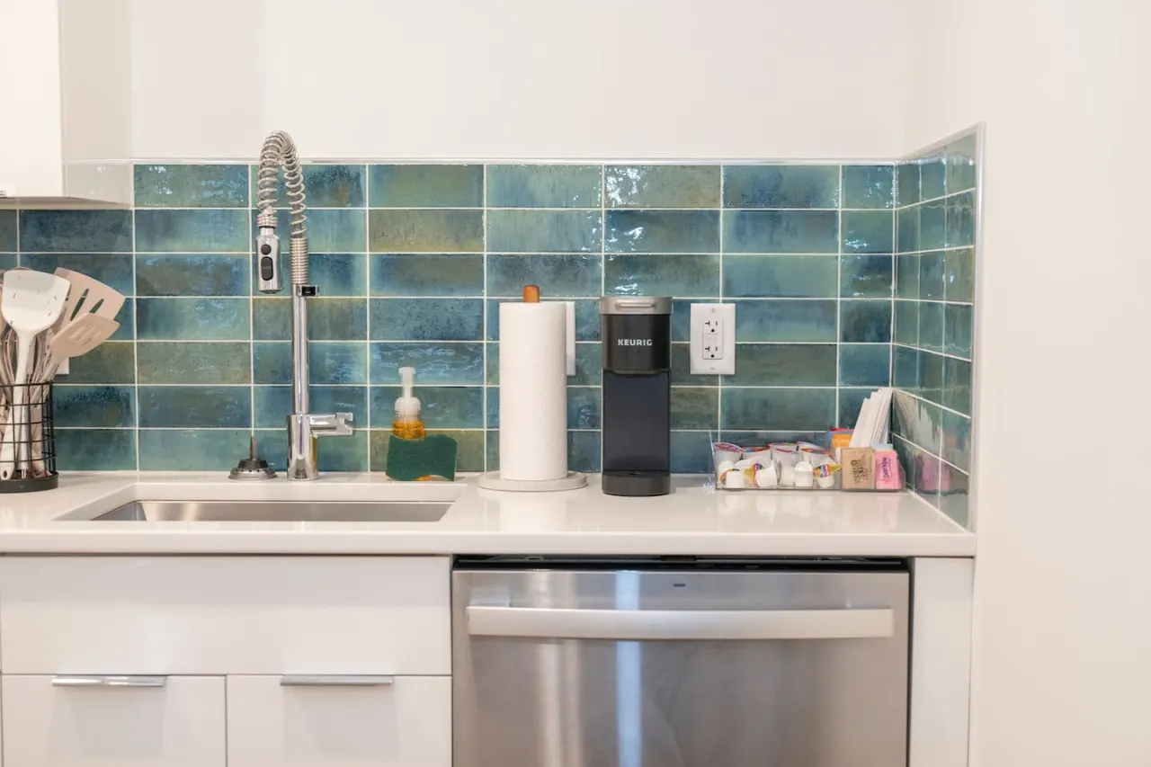 Luxury 1BR Condo: Modern Design & Prime Location 13