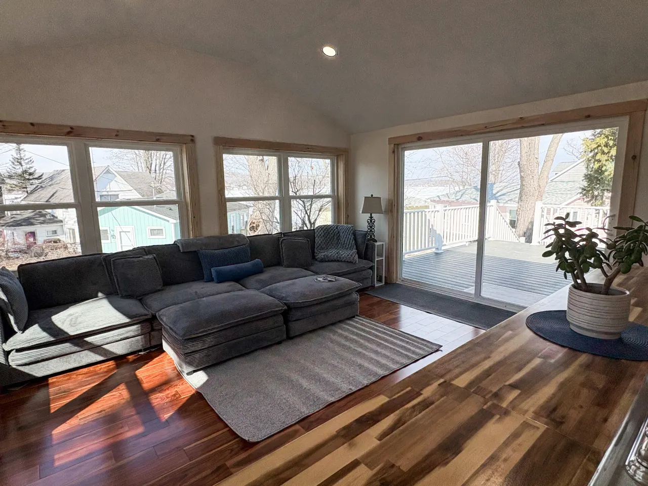 Conesus House 16